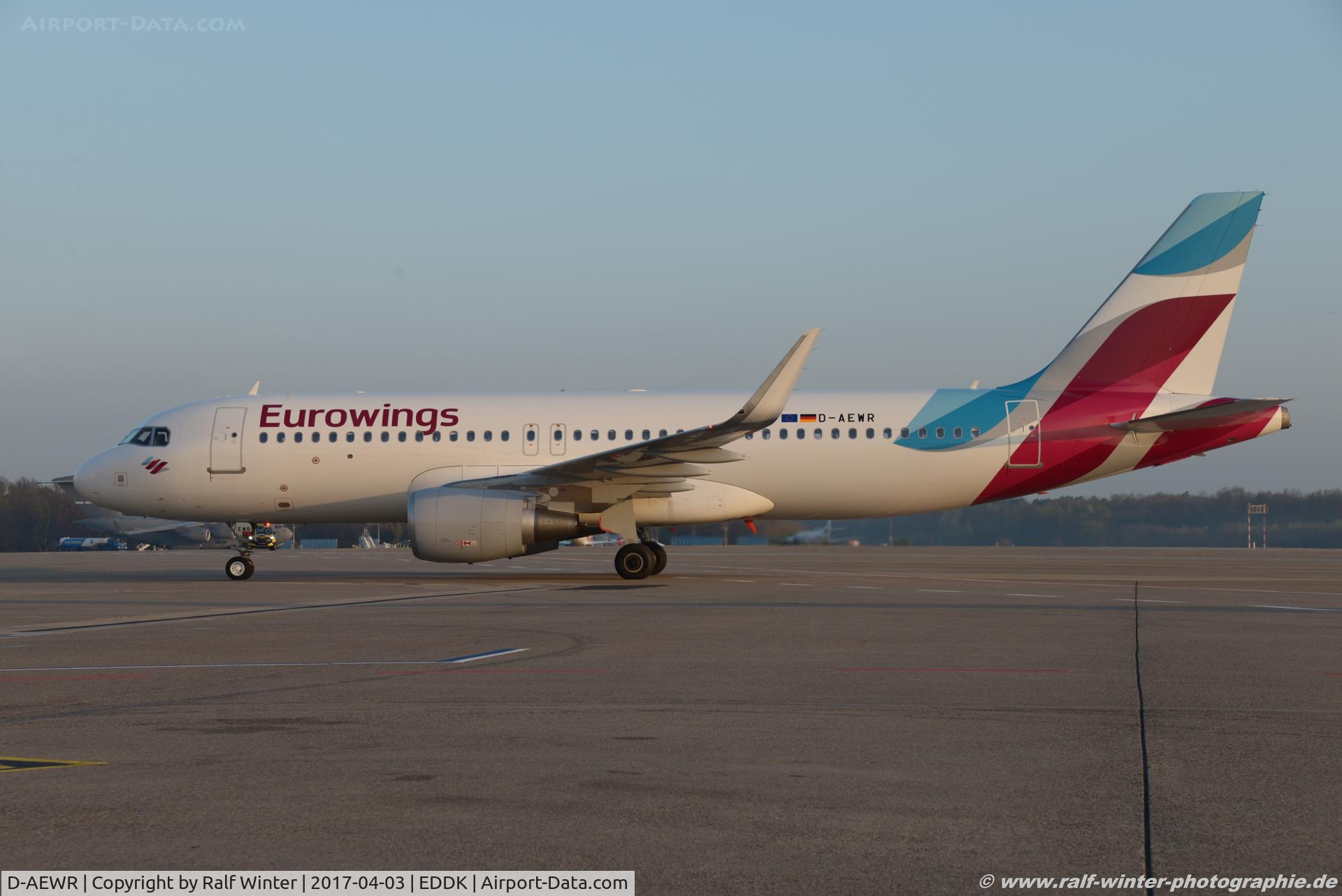 D-AEWR, 2016 Airbus A320-214 C/N 7412, Airbus A320-214(W) - EW EWG Eurowings - 7412 - D-AEWR - 03.04.2017 - CGN
