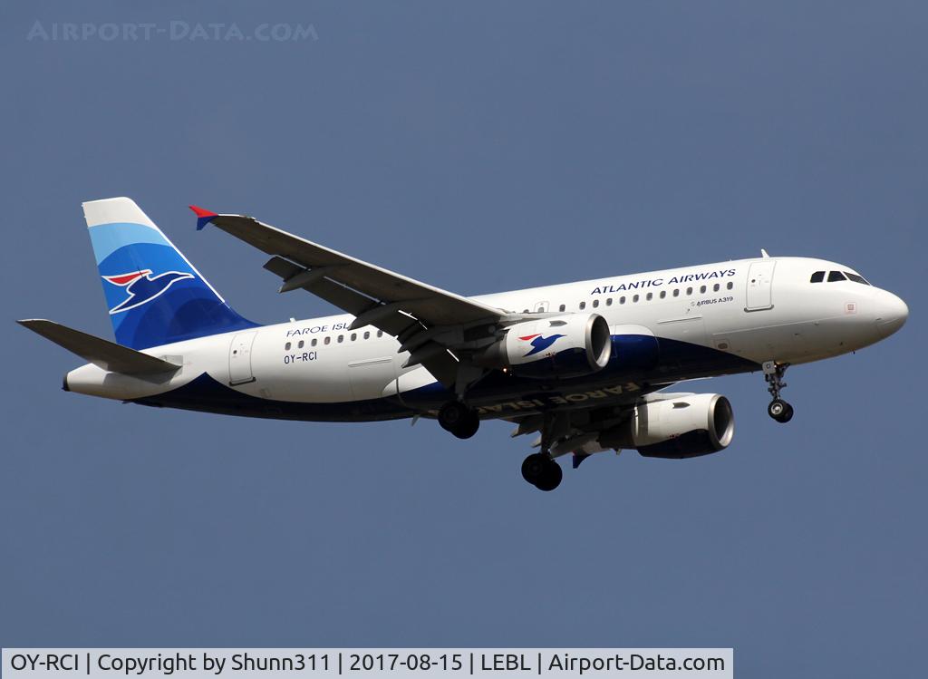 OY-RCI, 2009 Airbus A319-112 C/N 3905, Landing rwy 07L