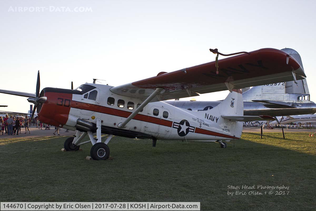 144670, 1956 De Havilland Canada NU-1B Otter C/N 151, Otter on static display at Airventure.