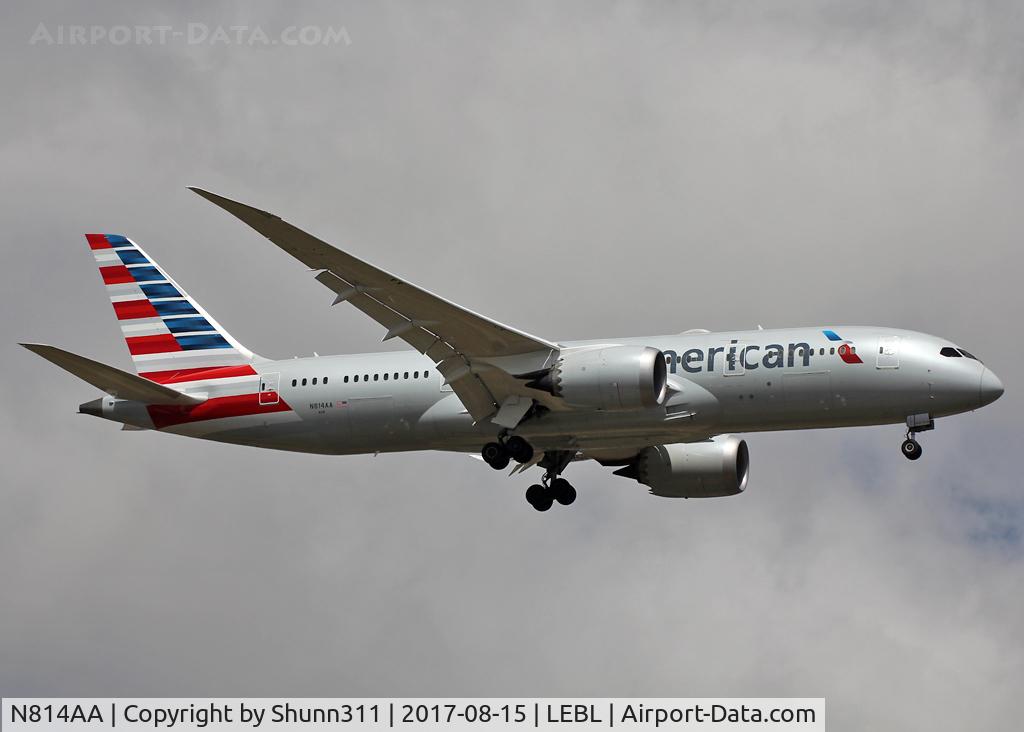 N814AA, 2016 Boeing 787-8 Dreamliner C/N 40632, Landing rwy 07L