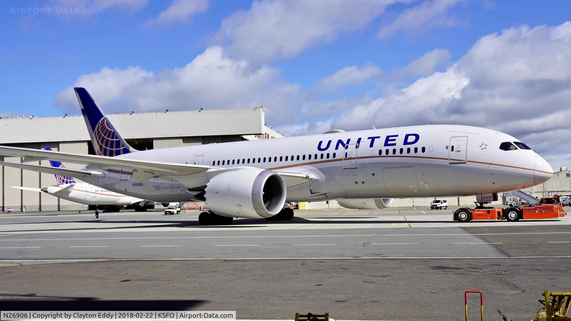N26906, 2012 Boeing 787-8 Dreamliner C/N 34829, SFO 2018.