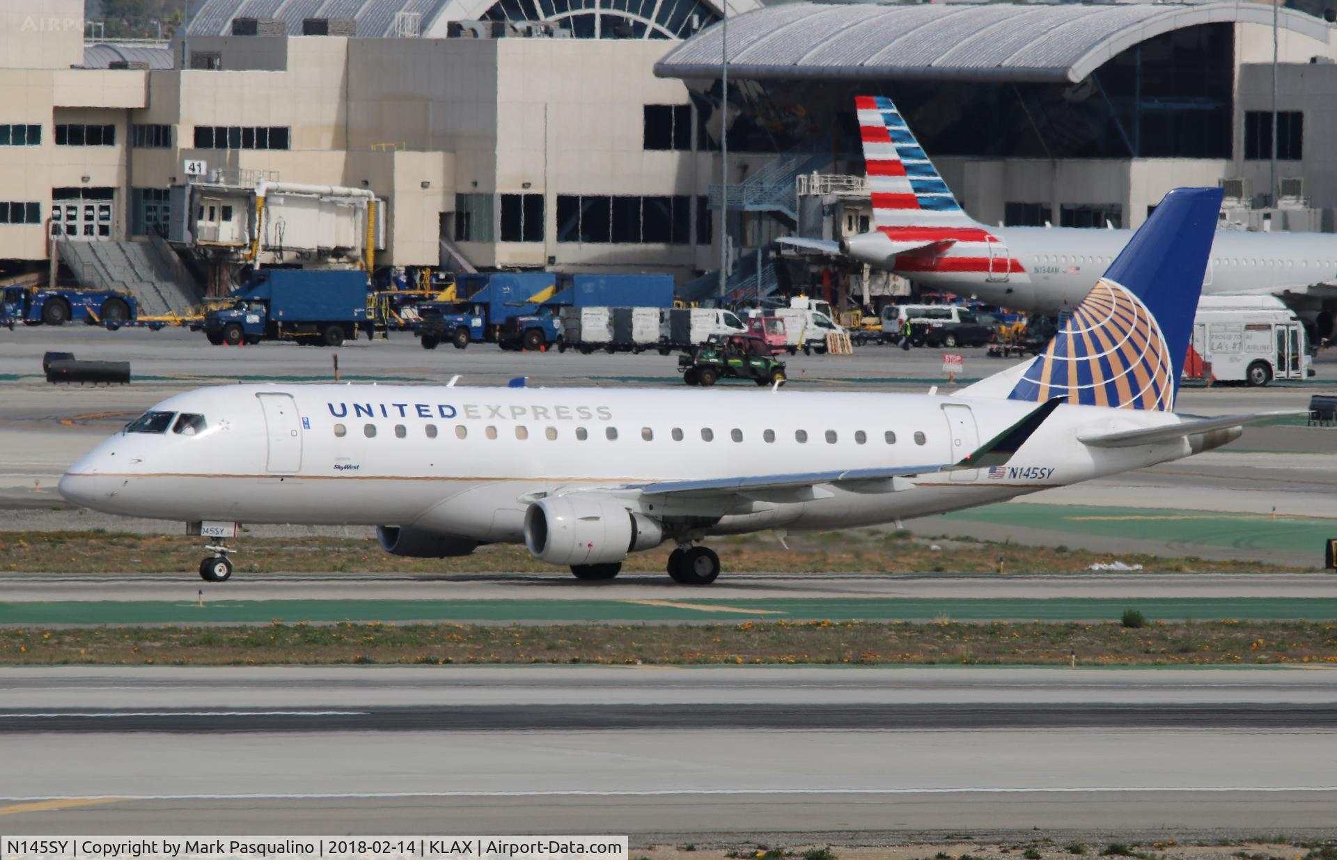 N145SY, 2015 Embraer 175LR (ERJ-170-200LR) C/N 17000484, ERJ 170-200 LR