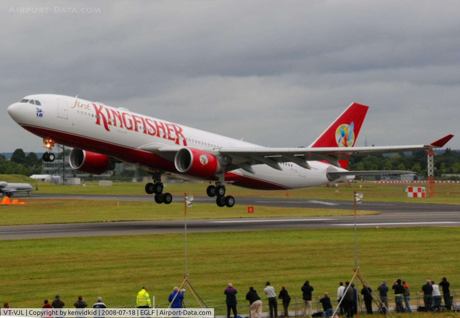 VT-VJL, 2008 Airbus A330-223 C/N 891, Departing Farnborough after appearing in the static park.