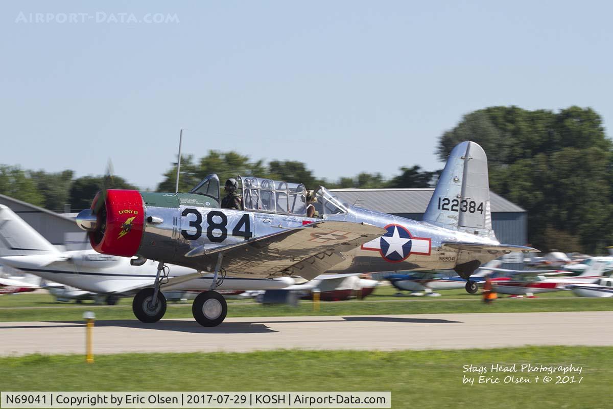 N69041, 1942 Consolidated Vultee BT-13A C/N 6462, BT-13 at Airventure.