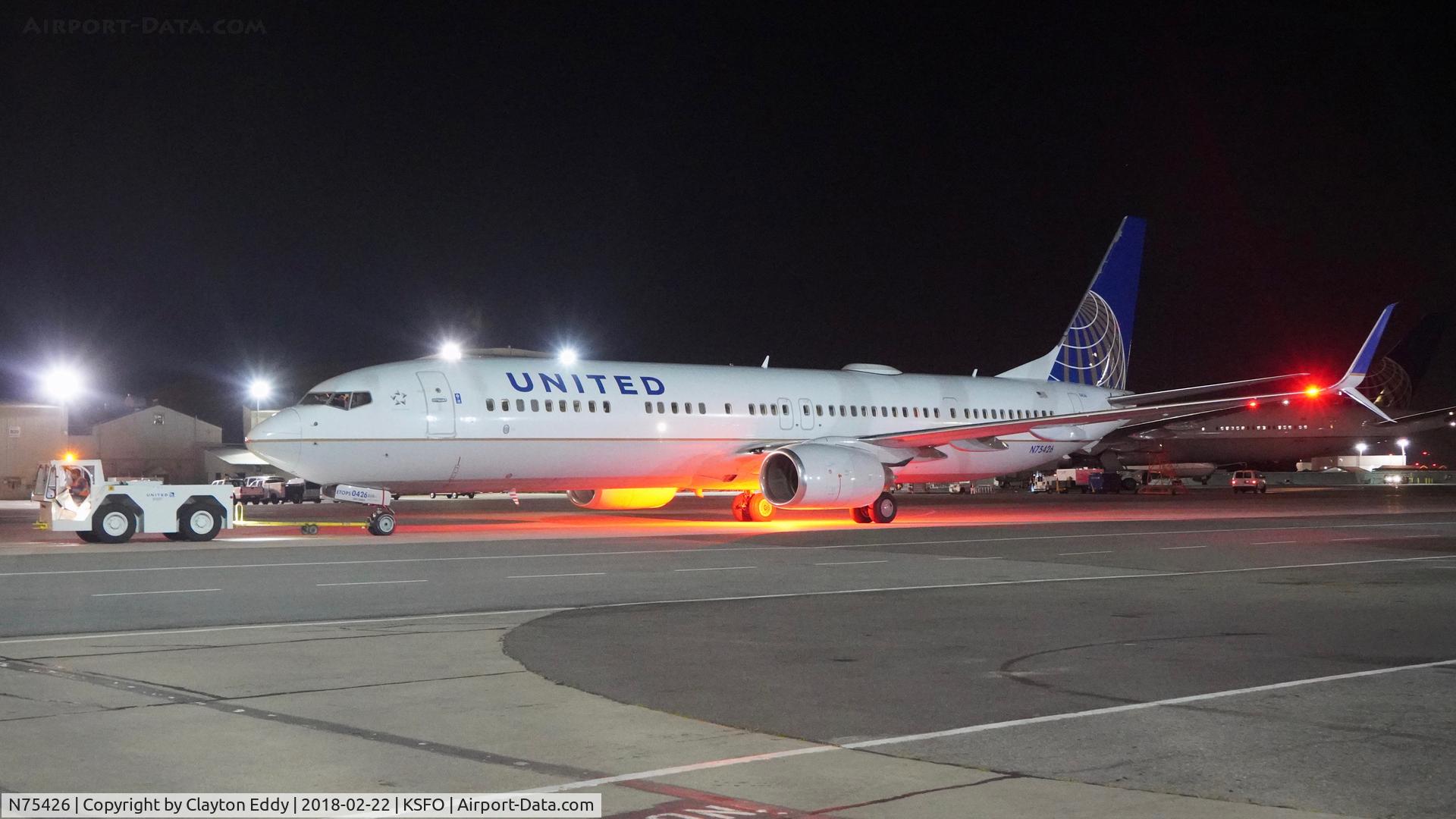 N75426, 2008 Boeing 737-924/ER C/N 31622, SFO 2018.