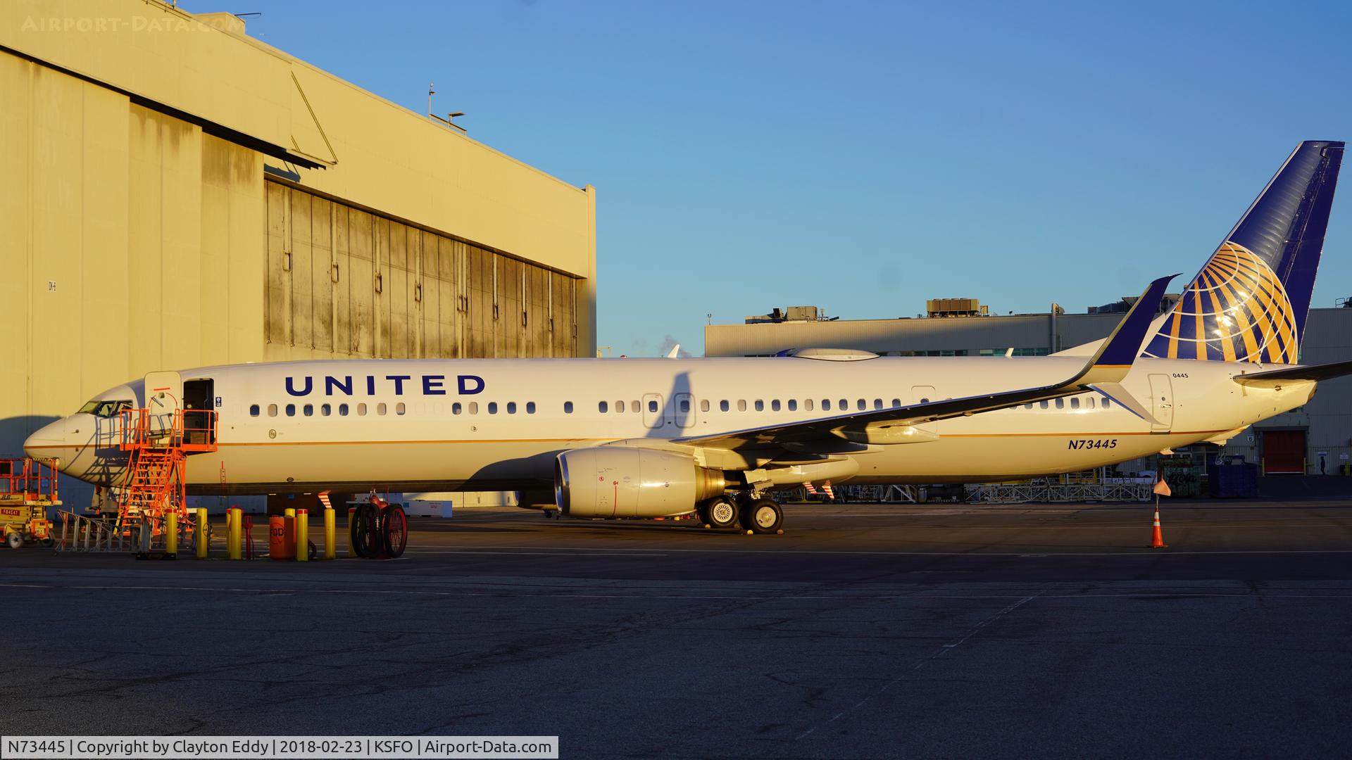 N73445, 2011 Boeing 737-924/ER C/N 40000, SFO 2018.