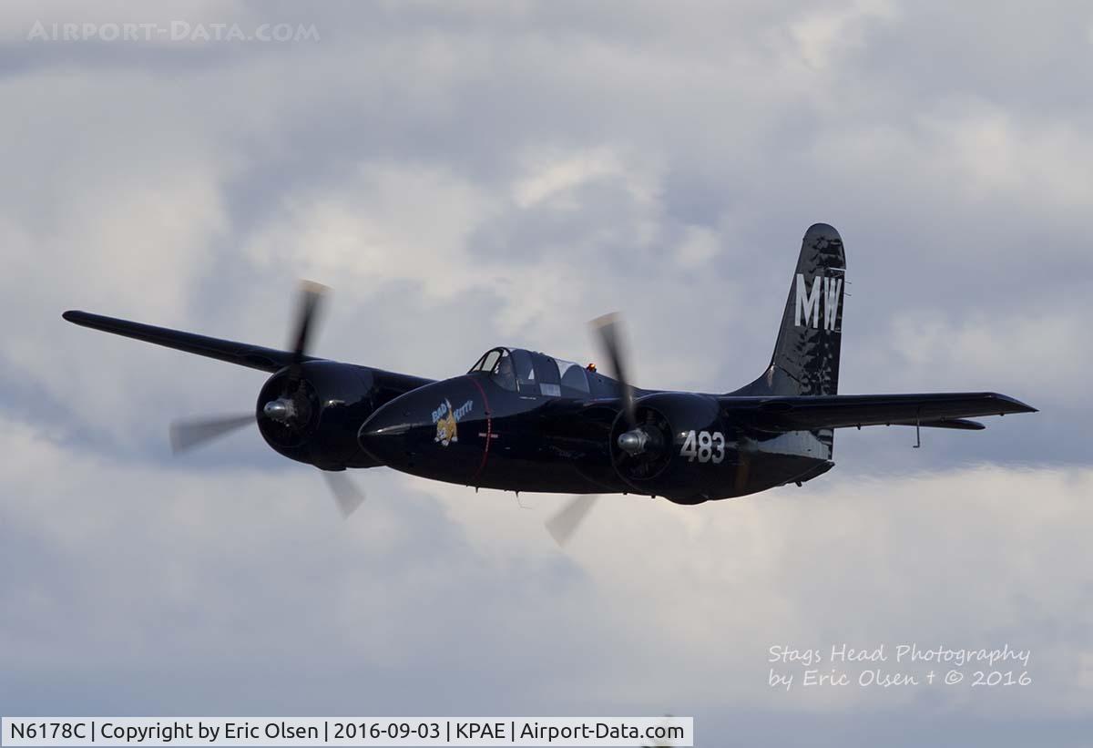 N6178C, Grumman F7F-3 Tigercat C/N C.225, Bad Kitty on a fly by during VAW.