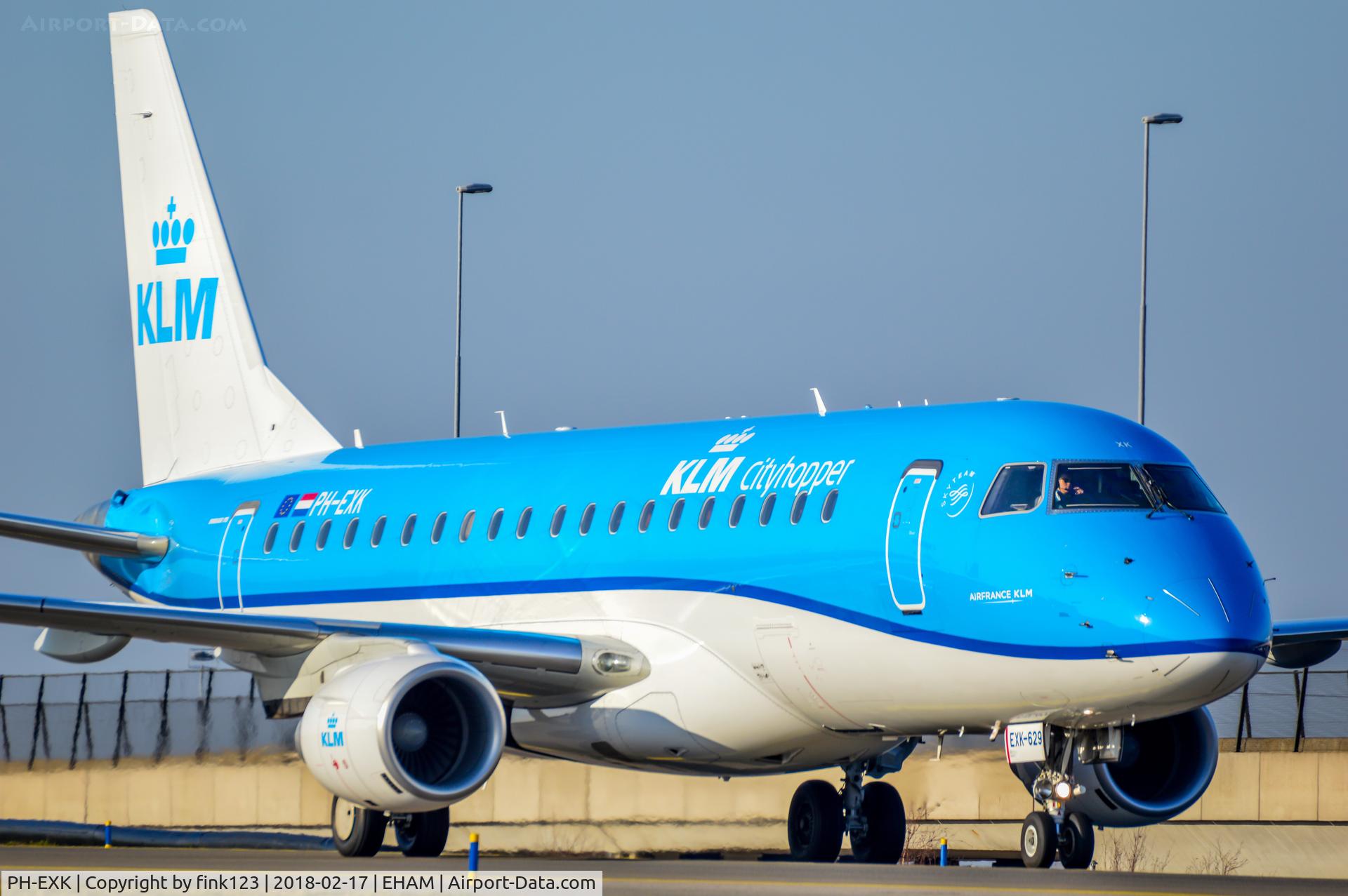 PH-EXK, 2017 Embraer 175STD (ERJ-170-200) C/N 17000629, E175