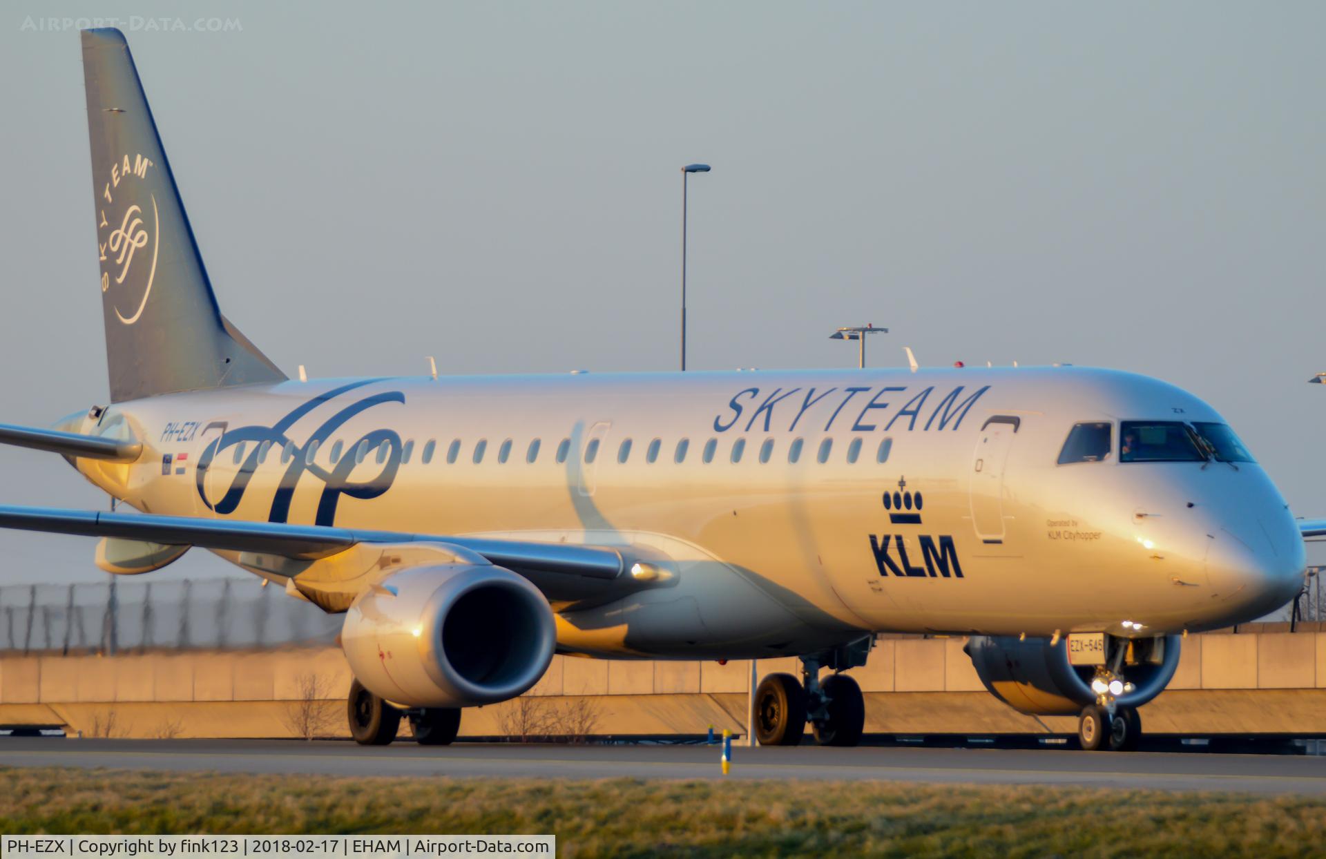 PH-EZX, 2012 Embraer 190LR (ERJ-190-100LR) C/N 19000545, E175