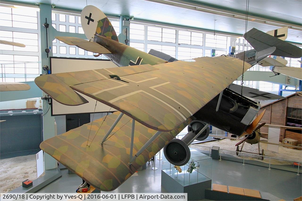 2690/18, 1918 Pfalz DXII C/N 3240, Pfalz DXII, Air & Space Museum Paris-Le Bourget Airport (LFPB-LBG)