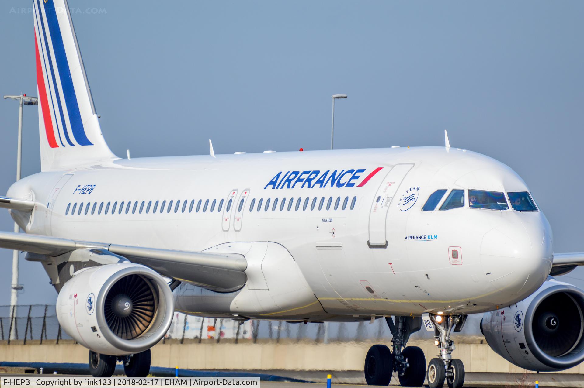 F-HEPB, 2010 Airbus A320-214 C/N 4241, A320