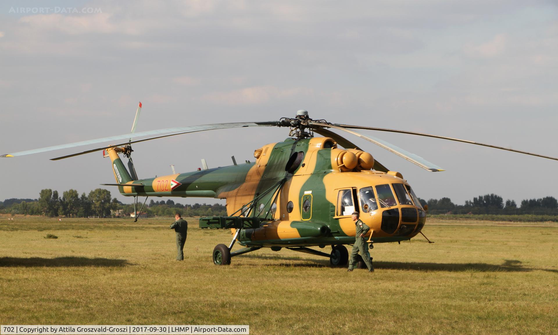 702, 1987 Mil Mi-17 Hip C/N 104M02, Matkó Airport, Hungary