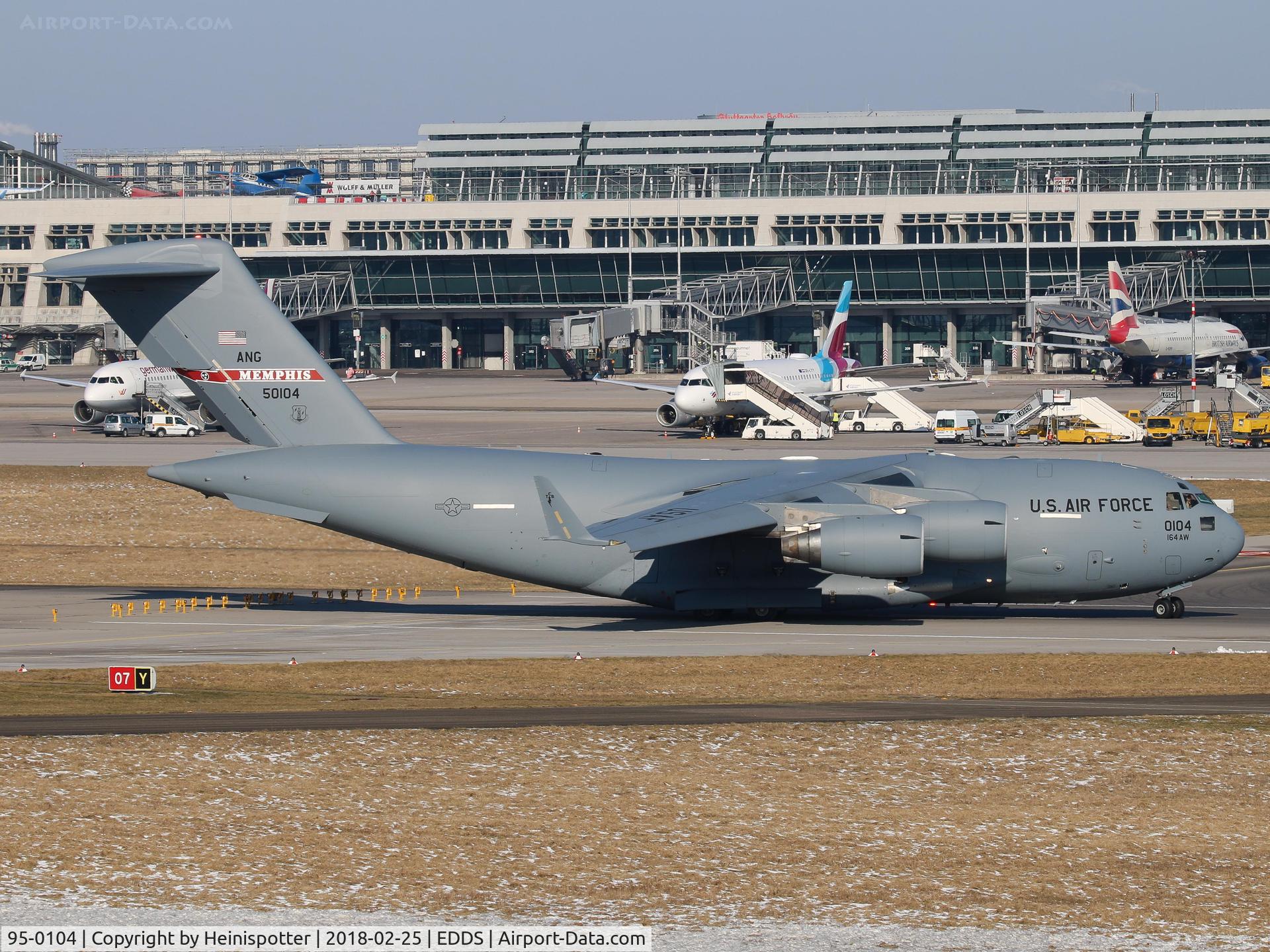 95-0104, 1995 McDonnell Douglas C-17A Globemaster III C/N P-29, 95-0104 at Stuttgart Airport.