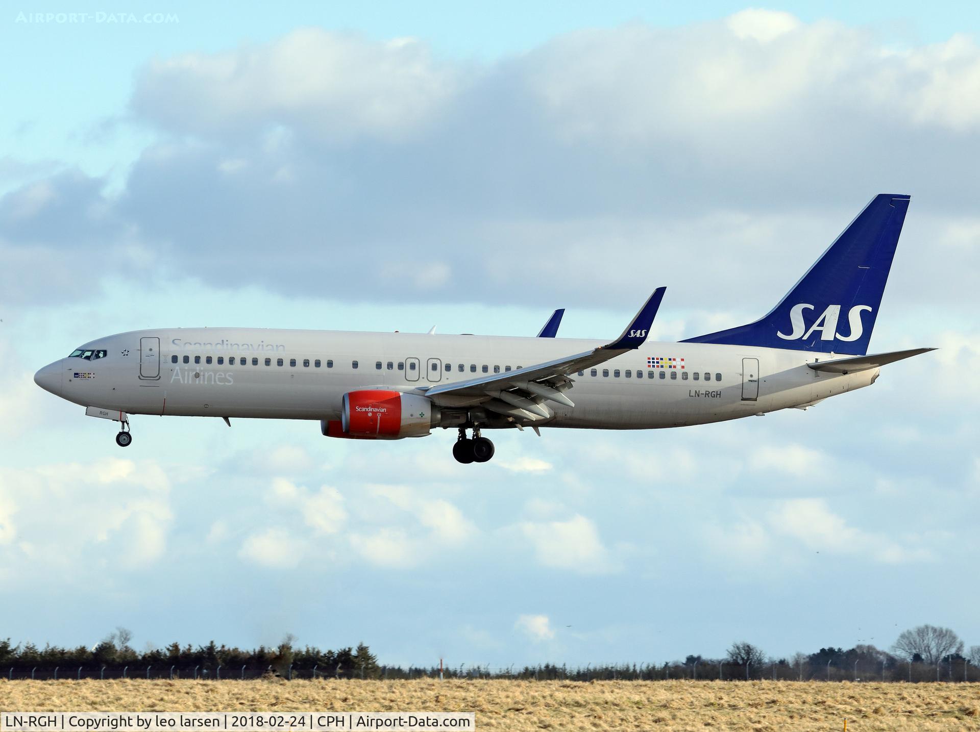 LN-RGH, 2013 Boeing 737-86N C/N 41266, Copenhagen 24.2.2018 L/D R-04L