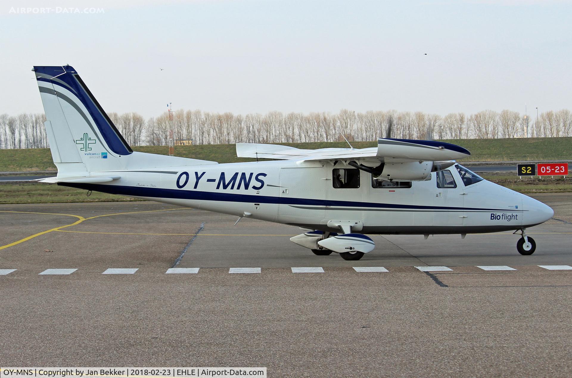 OY-MNS, 2016 Vulcanair P-68C C/N 502, Lelystad Airport