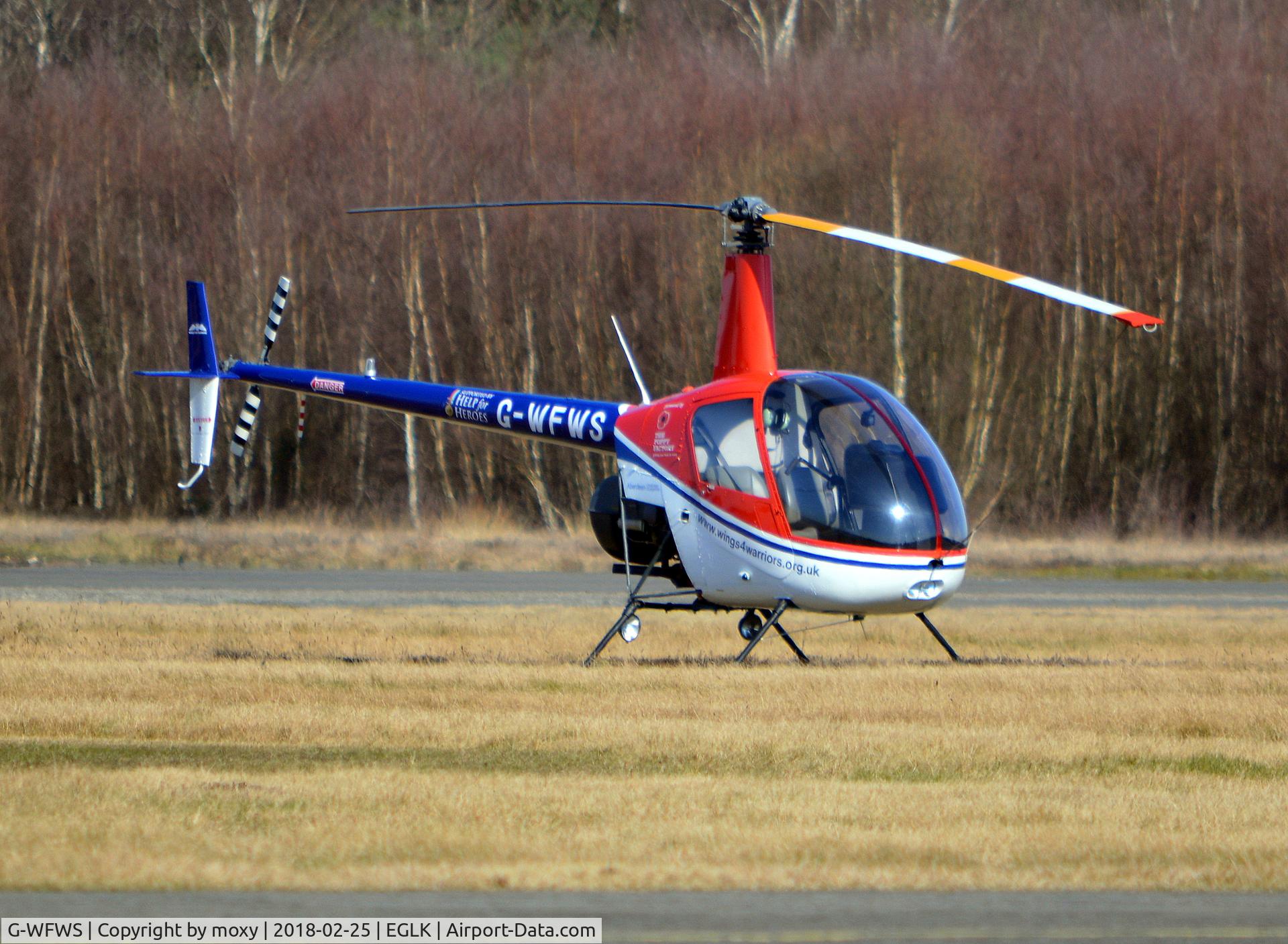 G-WFWS, 1989 Robinson R22 Beta C/N 1201, Robinson R22 Beta at Blackbushe.