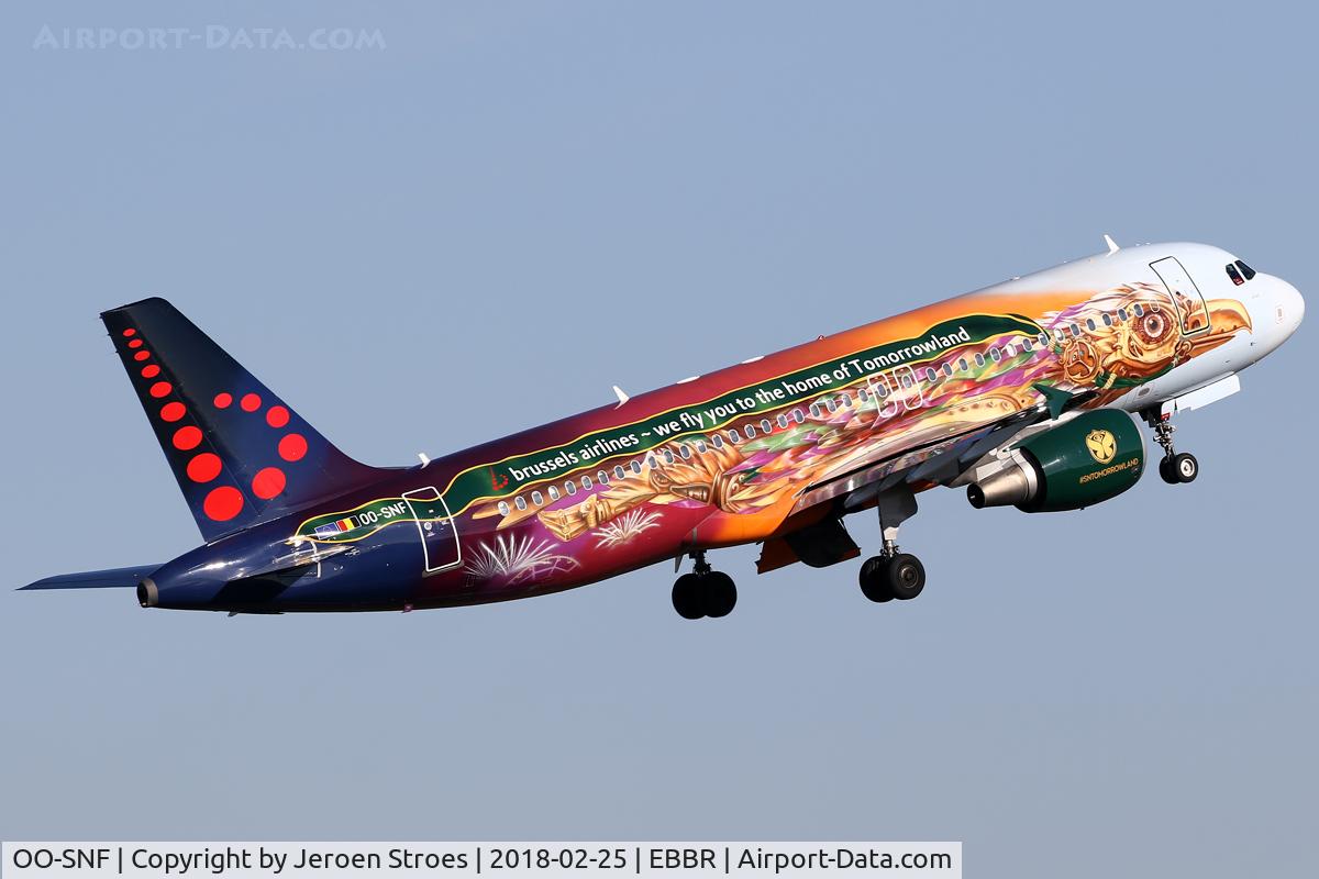 OO-SNF, 2006 Airbus A320-214 C/N 2810, EBBR