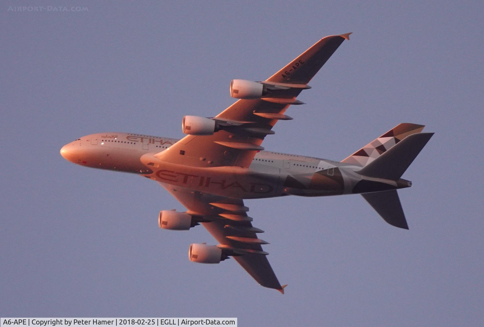 A6-APE, 2015 Airbus A380-861 C/N 191, Downwind for Heathrow at sunset.