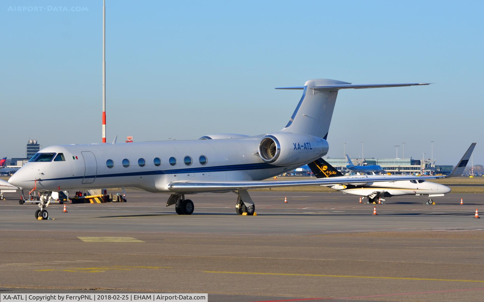 XA-ATL, Gulfstream Aerospace GV-SP (G550) C/N 5052, Aerofrisco S.A. G550