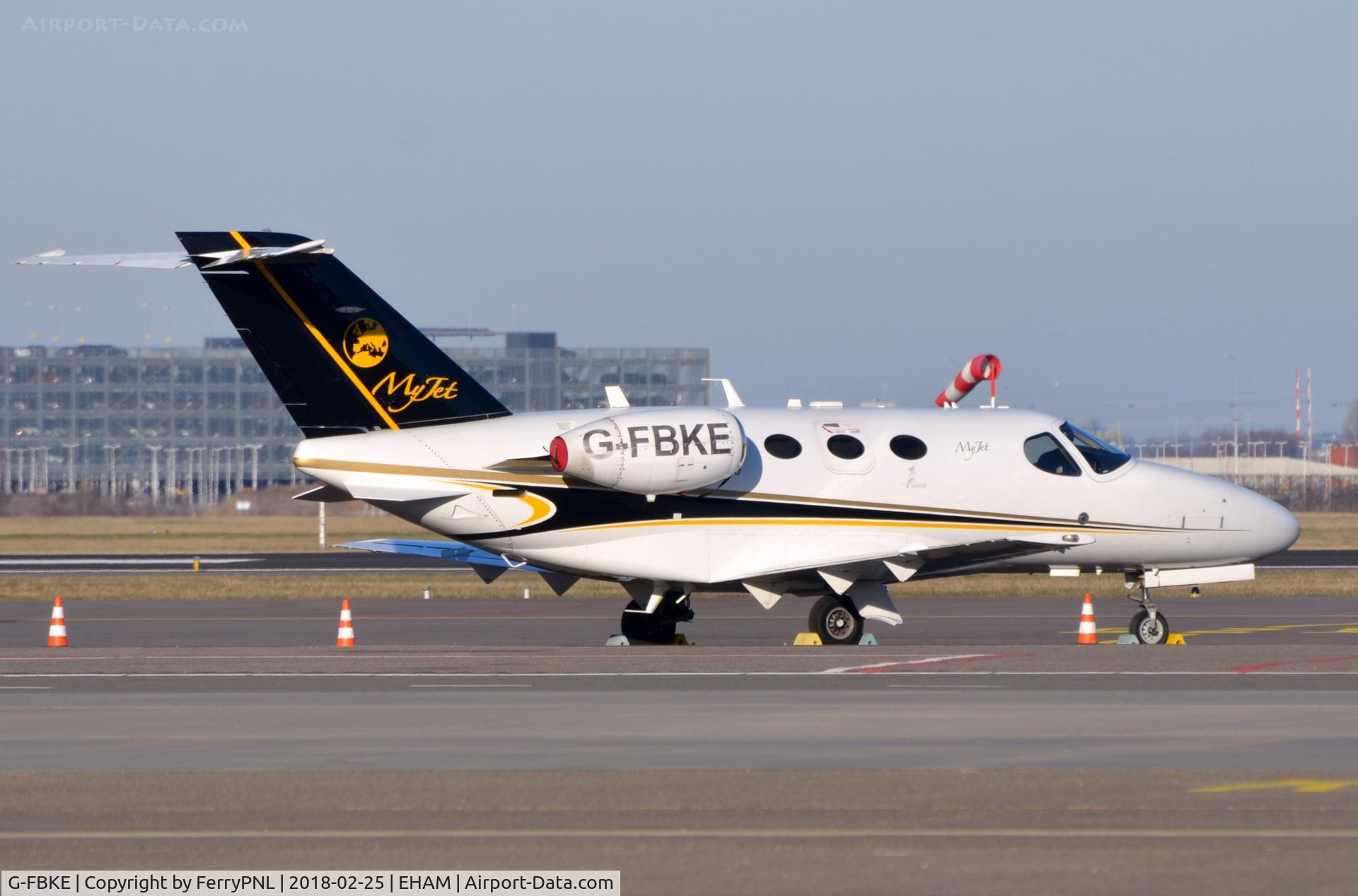 G-FBKE, 2010 Cessna 510 Citation Mustang Citation Mustang C/N 510-0334, Blink Ce510 Mustang in the colours of its former owner.