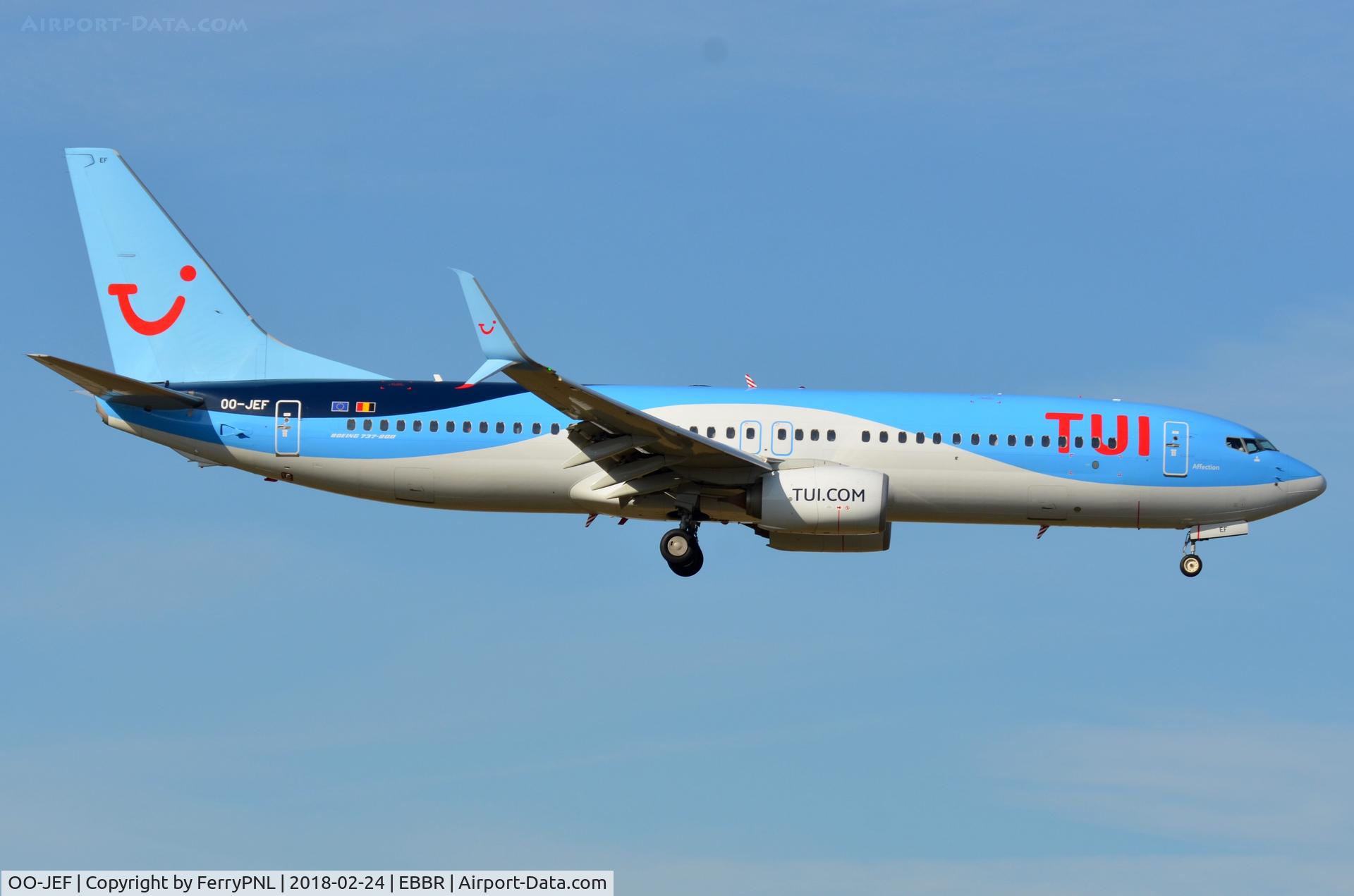 OO-JEF, 2014 Boeing 737-8K5 C/N 44271, TUI Belgium B738 on short finals.