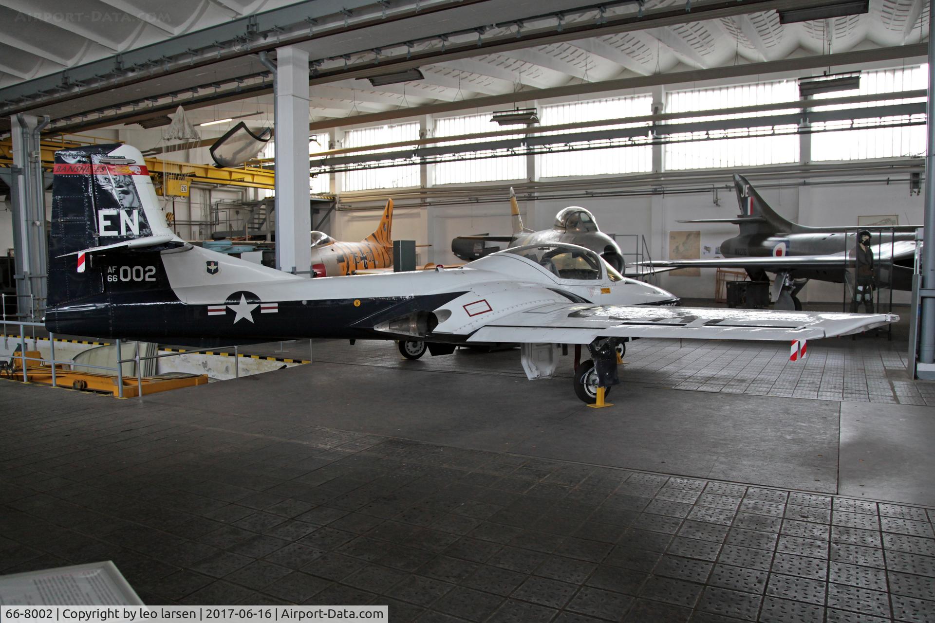 66-8002, 1966 Cessna T-37B Tweety Bird C/N 40978, Wernigerode Museum 16.6.2017