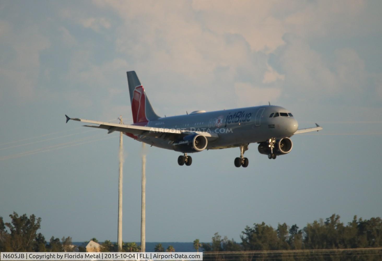 N605JB, 2005 Airbus A320-232 C/N 2368, Boston Red Sox