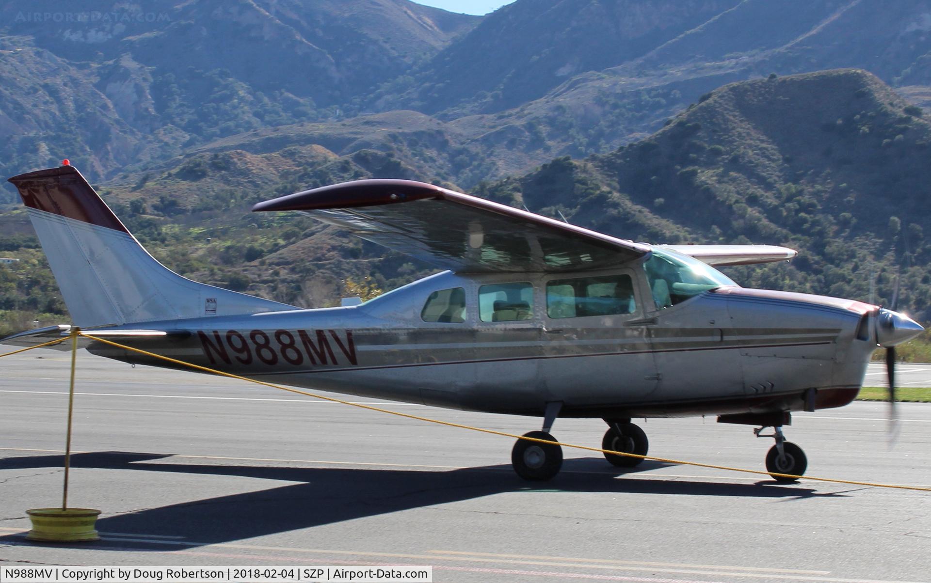 N988MV, 1967 Cessna T210G Turbo Centurion C/N T210-0284, 1967 Cessna T210G TURBO CENTURION, Continental TSIO-520-C 285 Hp, taxi to Rwy 04
