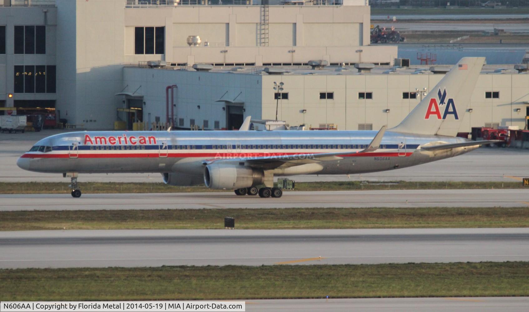 N606AA, 1996 Boeing 757-223 C/N 27057, American