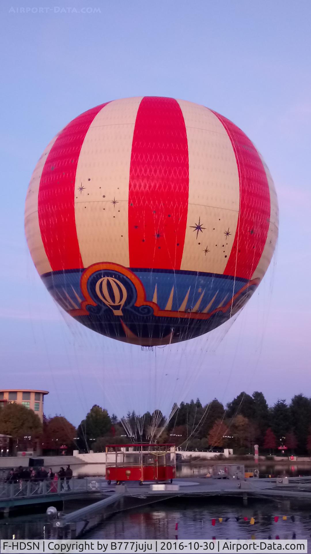 F-HDSN, Aerophile 5500 C/N 036, at Disney Village