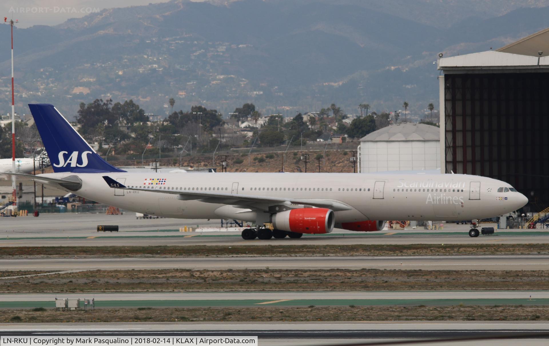 LN-RKU, 2016 Airbus A330-343 C/N 1715, Airbus A330-343