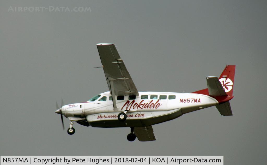 N857MA, Cessna 208B C/N 208B2422, N857MA Ce208 on finals for Kona, Hawaii