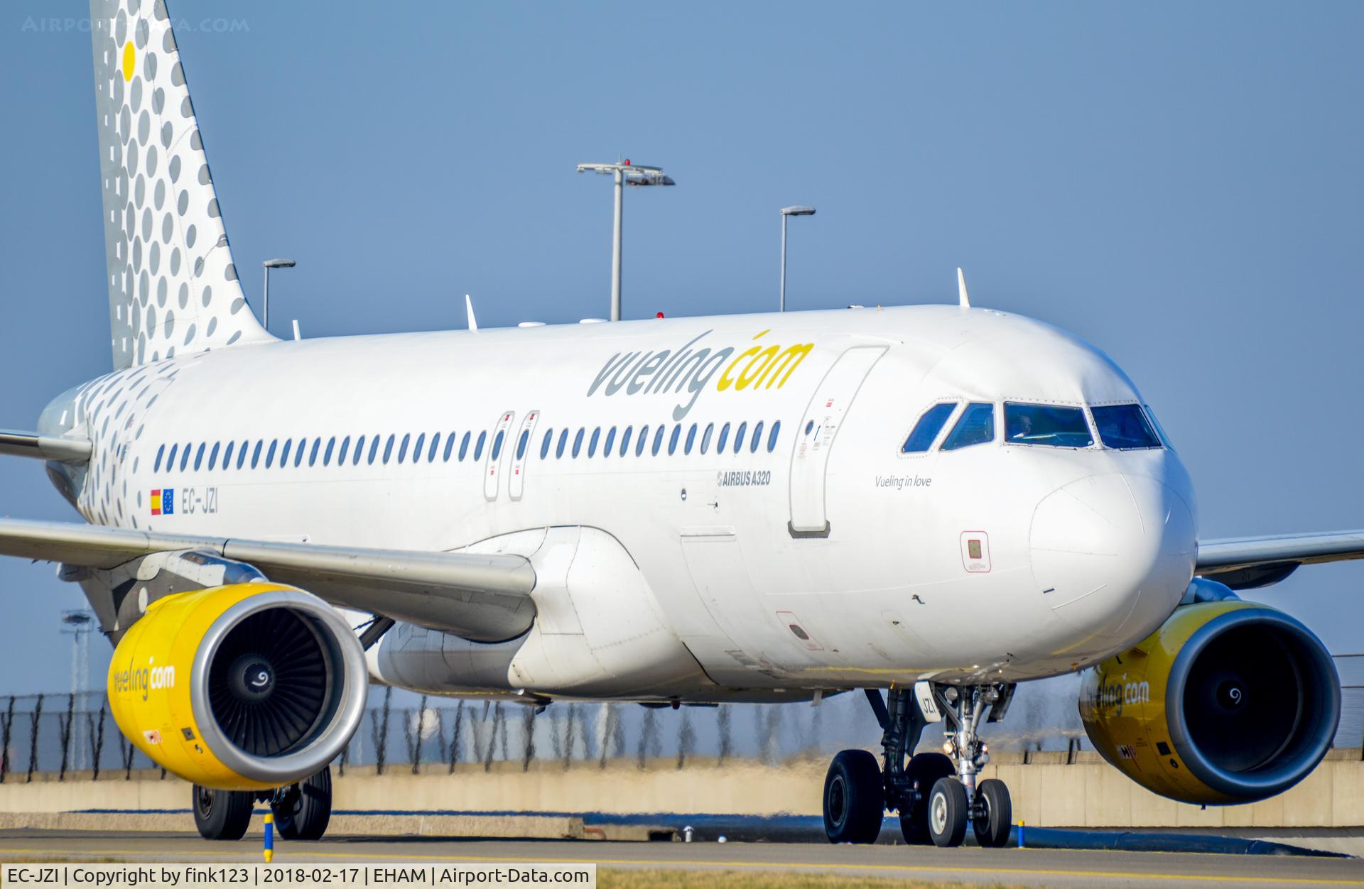 EC-JZI, 2006 Airbus A320-214 C/N 2988, VUELING