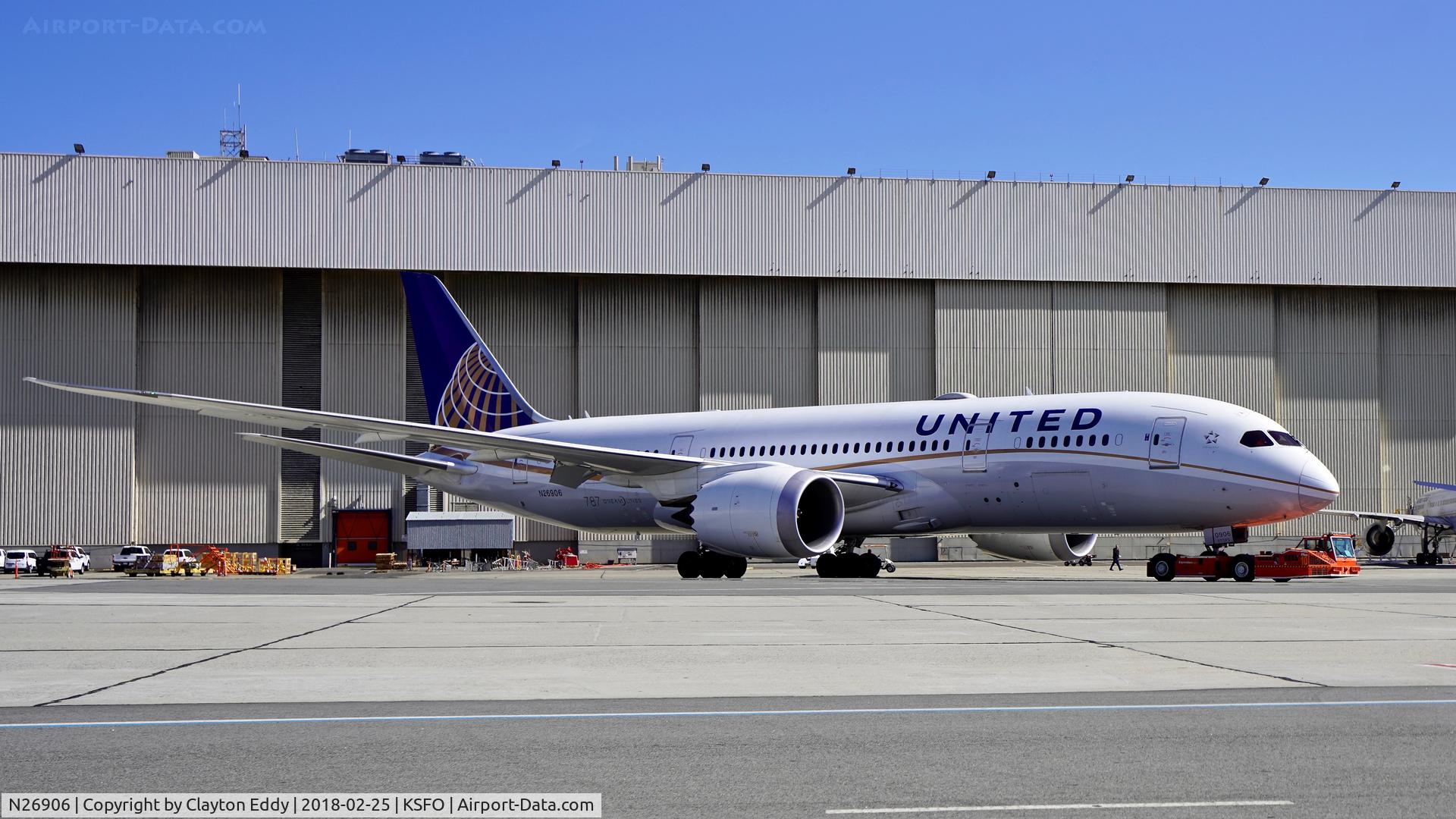 N26906, 2012 Boeing 787-8 Dreamliner C/N 34829, SFO 2018.