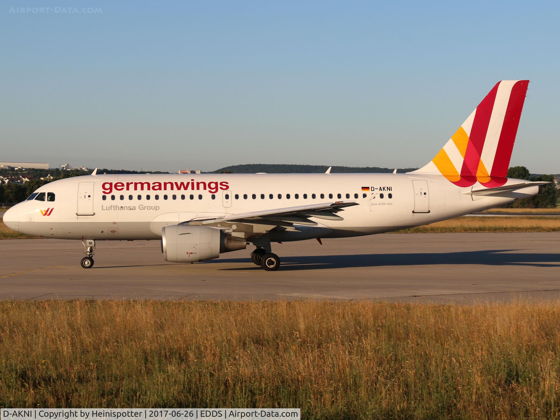 D-AKNI, 1999 Airbus A319-112 C/N 1016, D-AKNI at Stuttgart Airport.