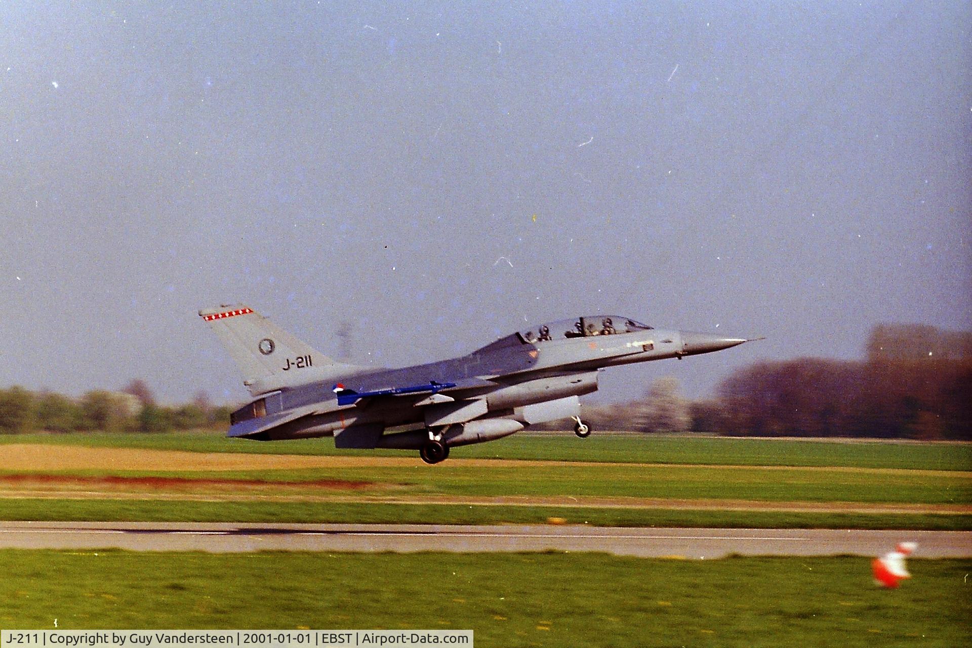 J-211, General Dynamics F-16BM Fighting Falcon C/N 6E-30, RNLAF F-16B J-211 at EBST (eighties)