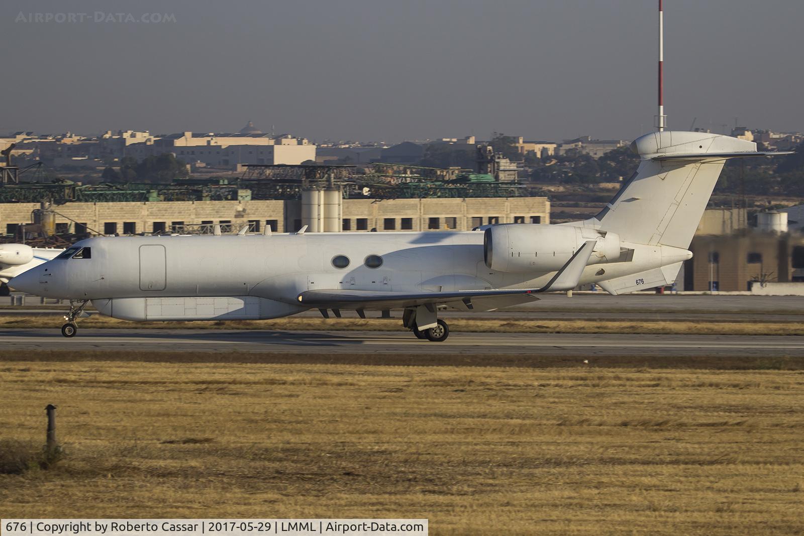 676, 2002 Gulfstream G-V Nachshon Shavit C/N 676, Runway 23