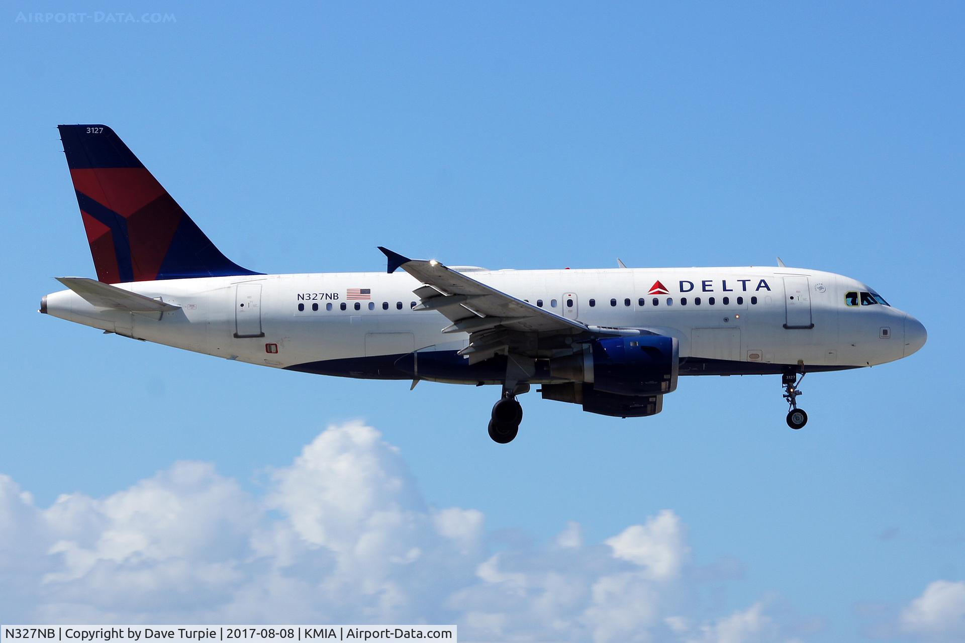 N327NB, 2001 Airbus A319-114 C/N 1501, No comment.