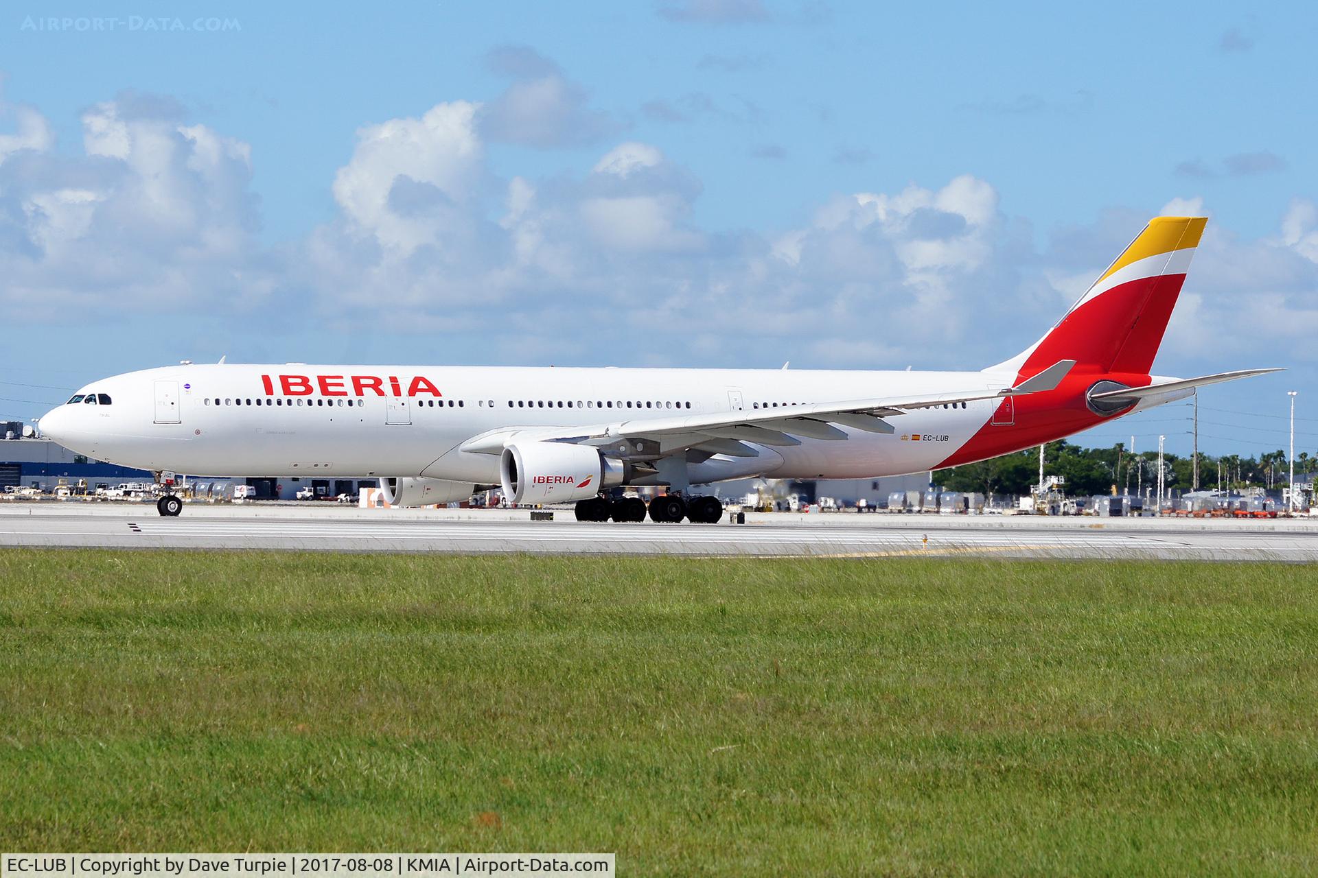 EC-LUB, 2012 Airbus A330-302 C/N 1377, No comment.