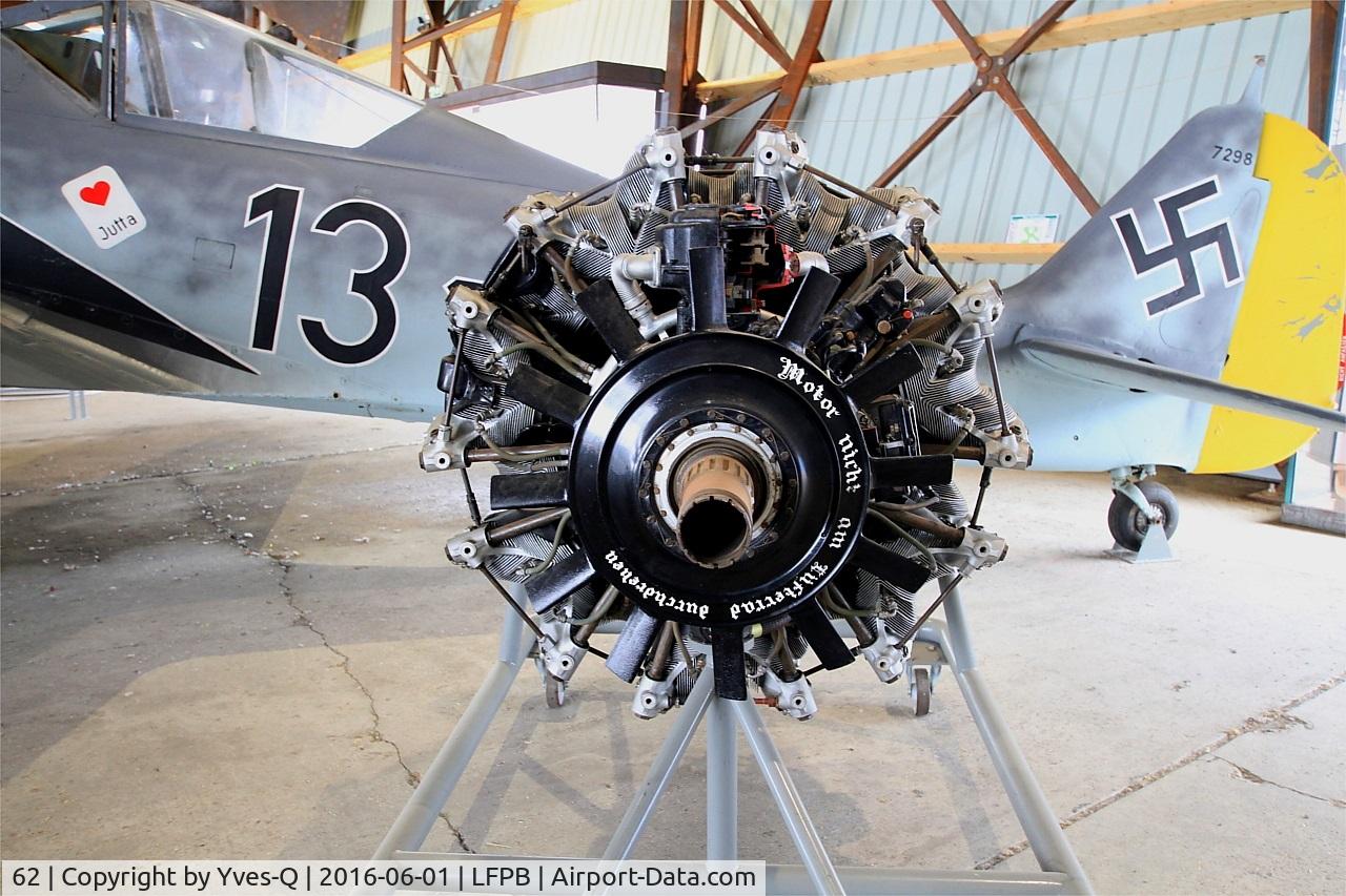 62, SNCAC NC.900 (Focke Wulf Fw.190) C/N 62, BMW 801-D2 engine of SNCAC NC.900 (Focke Wulf Fw.190), Air & Space Museum Paris-Le Bourget (LFPB)