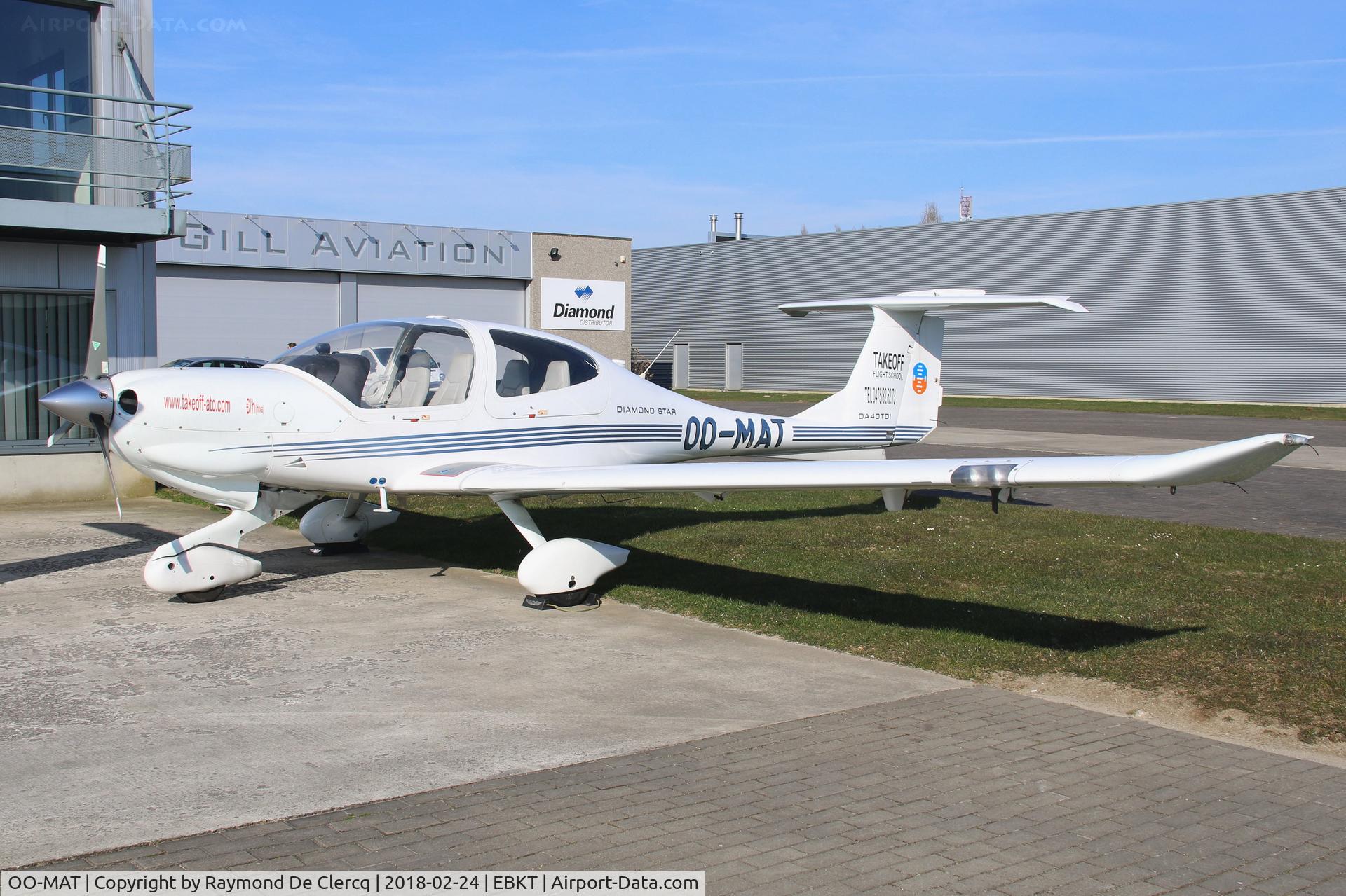 OO-MAT, 2004 Diamond DA-40D Diamond Star C/N D4.045, At Wevelgem.