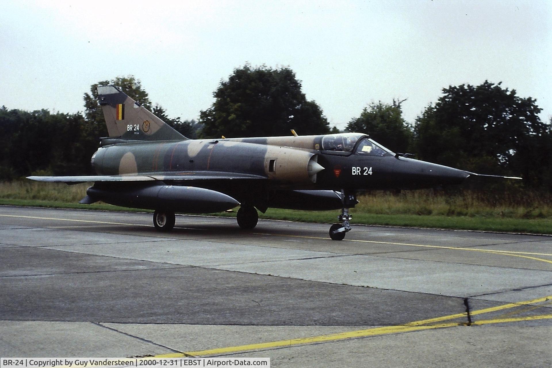 BR-24, Dassault Mirage 5BR C/N 324, BAF Mir 5BR BR24 at EBST (eighties)