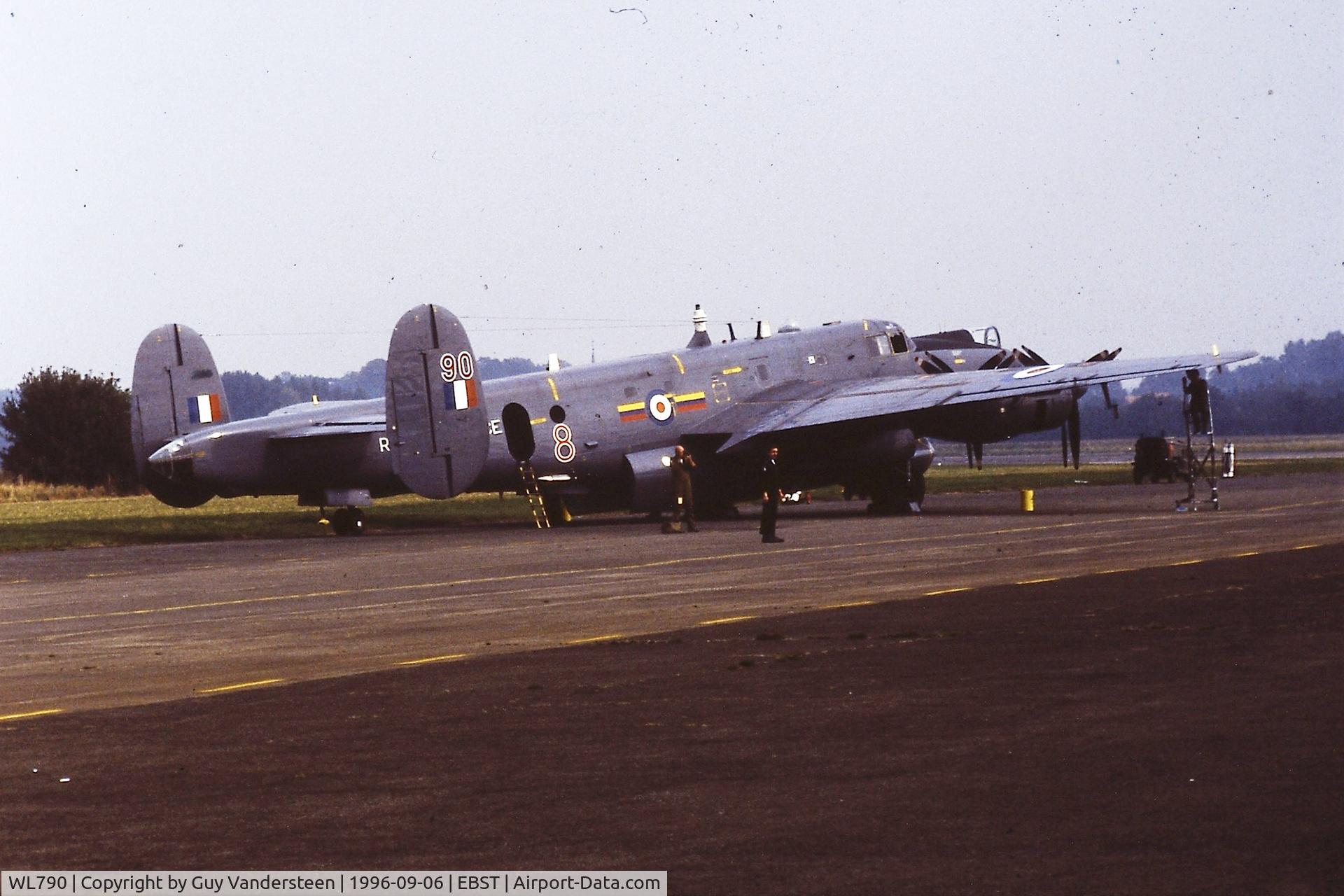 WL790, 1954 Avro 716 Shackleton AEW.2 C/N R3/696/239009, AVRO Shackleton at EBST for airshow 50 years Belgian Air Force