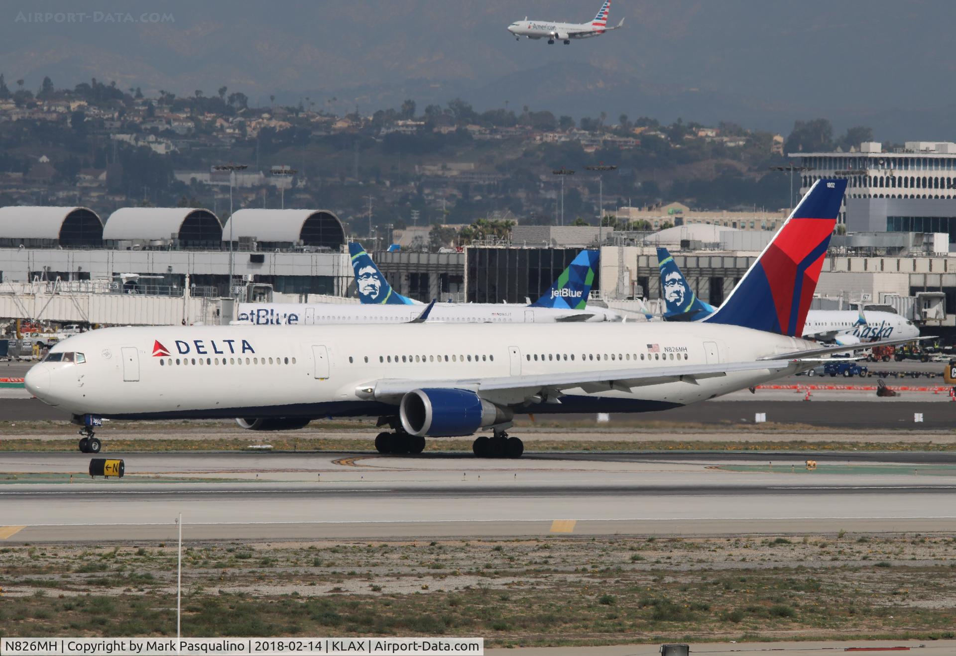 N826MH, 1999 Boeing 767-432/ER C/N 29713, Boeing 767-400ER