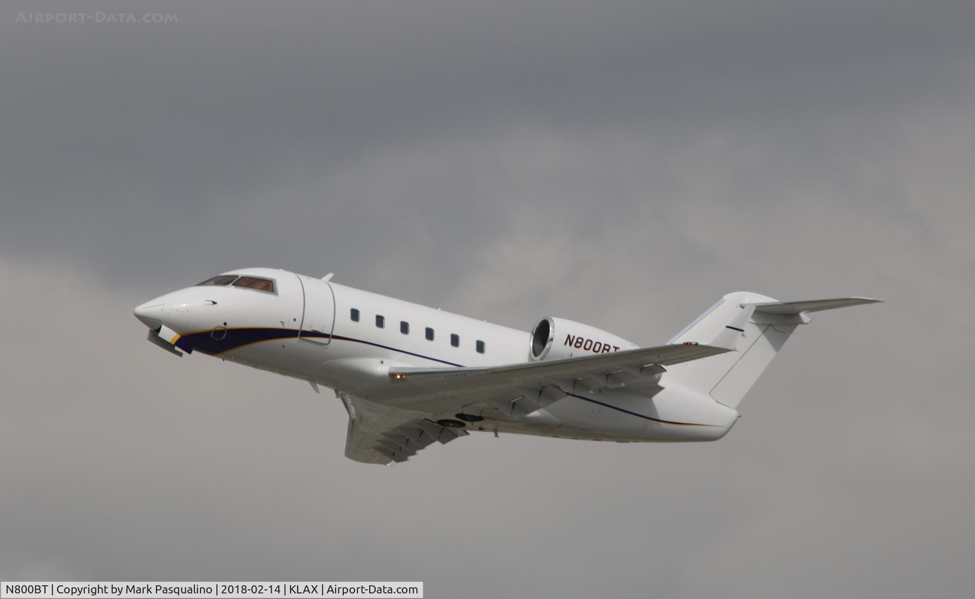 N800BT, 1982 Canadair Challenger 600S (CL-600-1A11) C/N 1044, Challenger 600S