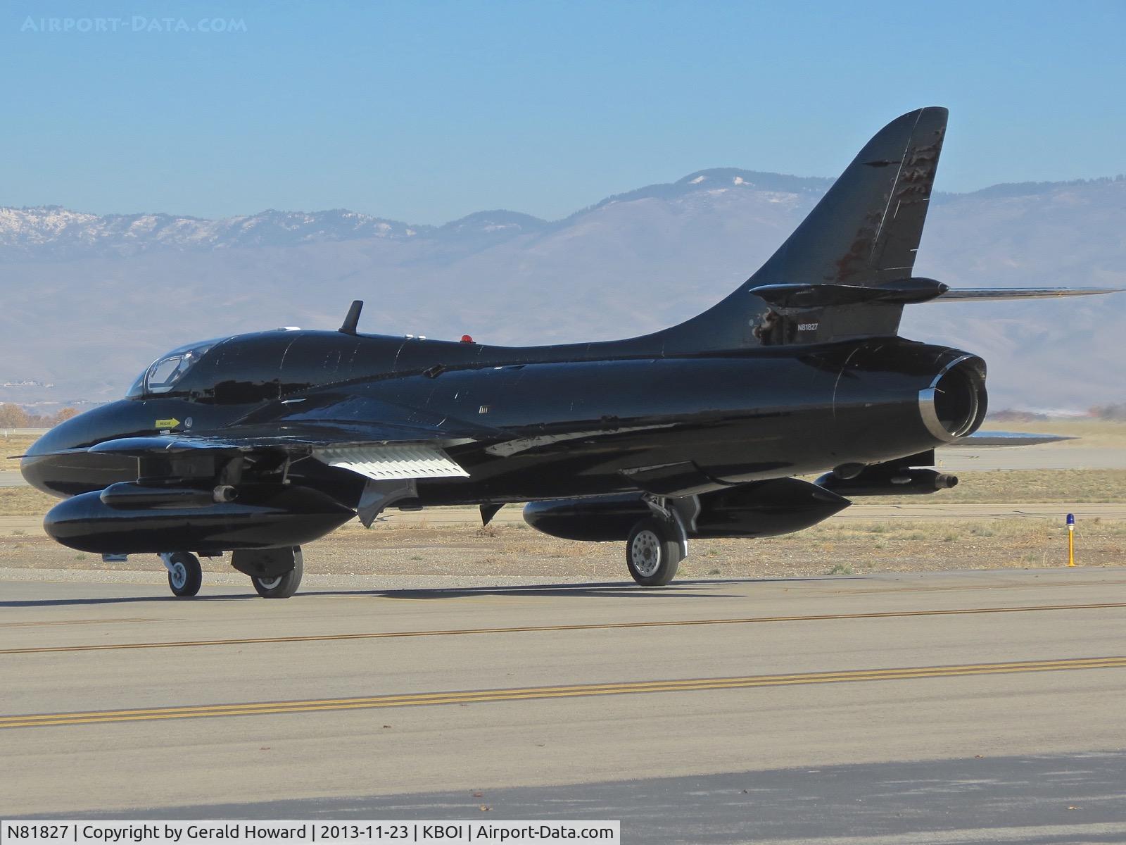 N81827, Hawker Hunter T75A C/N 41H-670829 see comment, Leaving the GA ramp for RWY 10R.