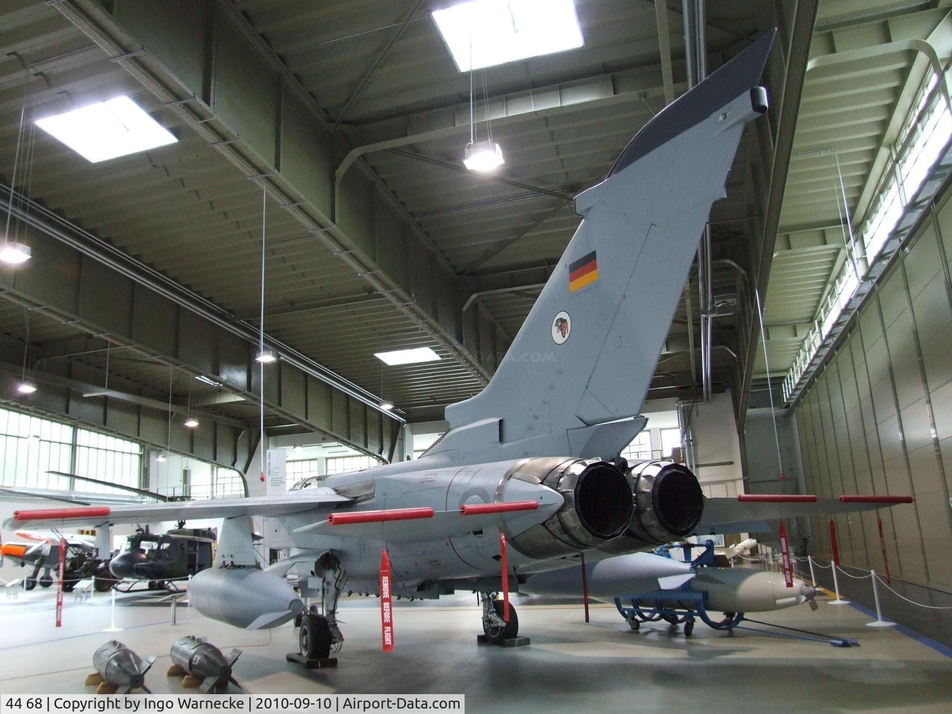 44 68, Panavia Tornado IDS C/N 425/GS125/4168, Panavia Tornado IDS at the Luftwaffenmuseum, Berlin-Gatow