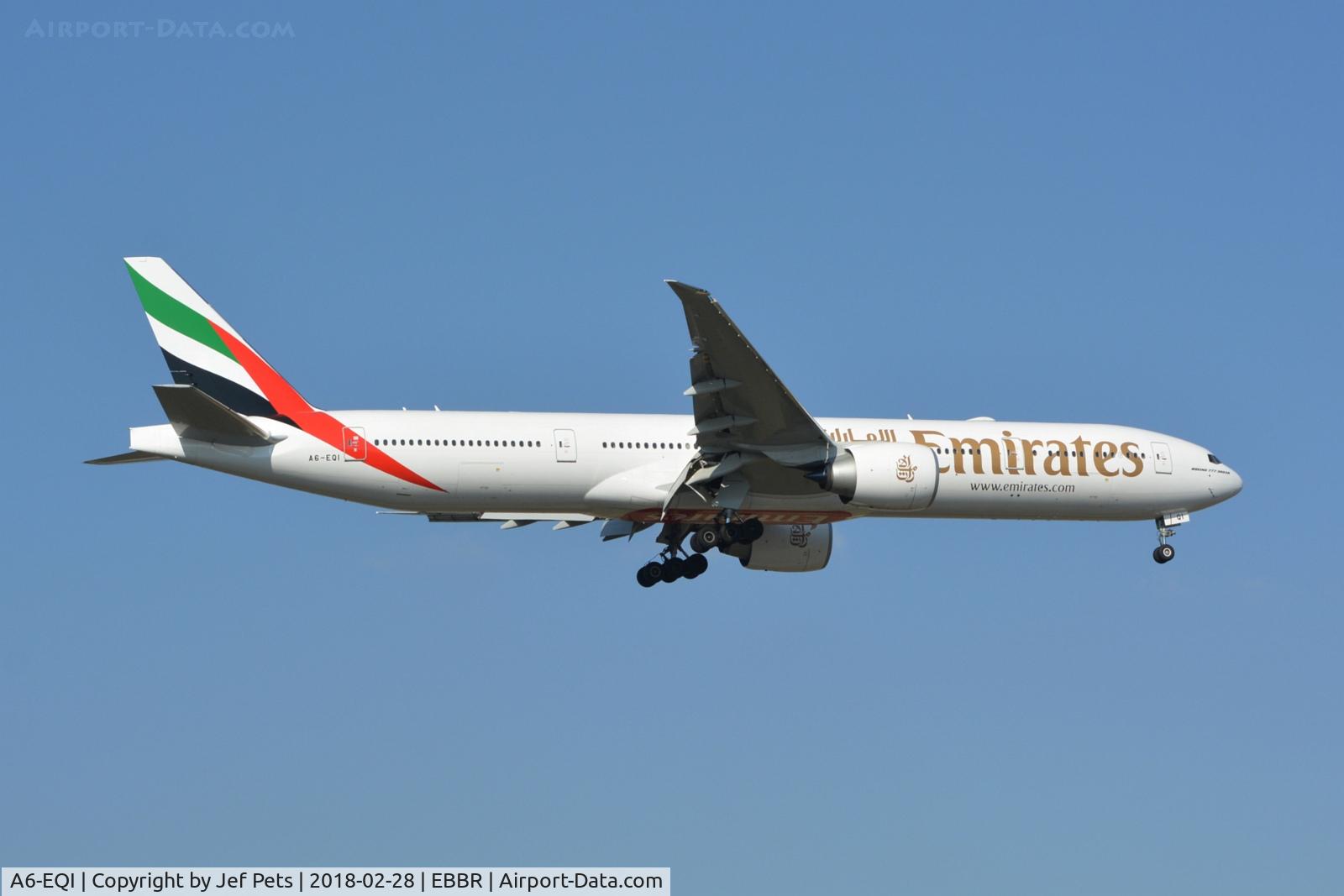 A6-EQI, 2017 Boeing 777-31H/ER C/N 42354, Final to rwy 07L.