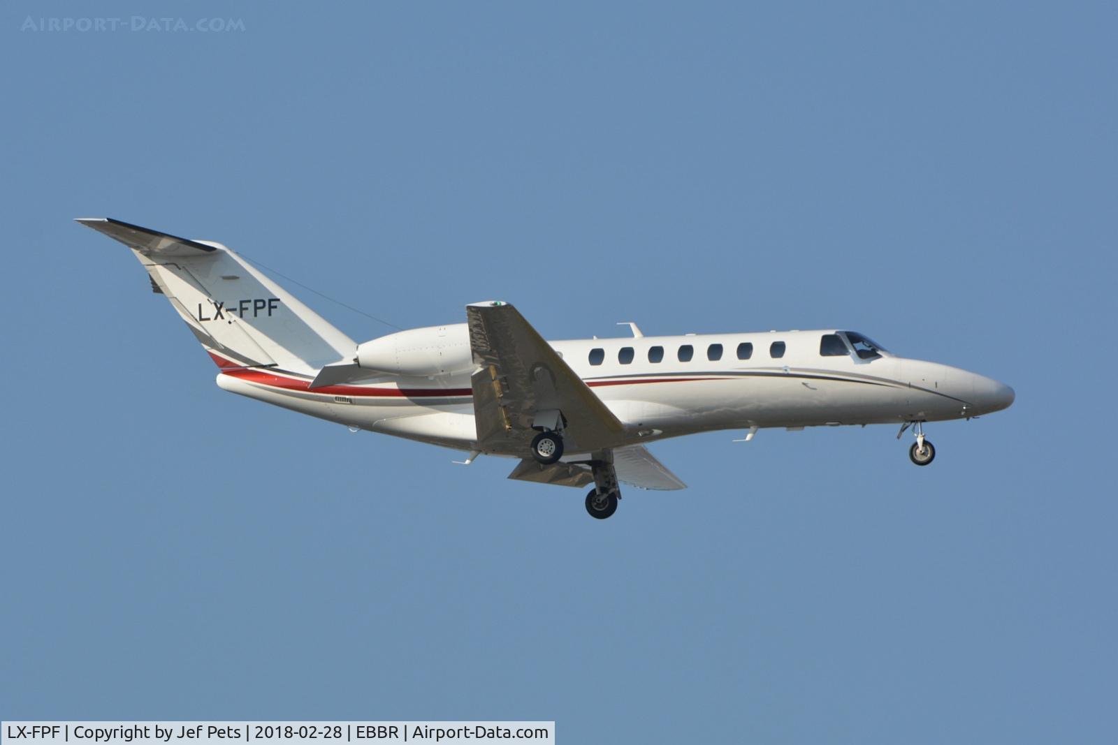 LX-FPF, 2016 Cessna 525B CitationJet CJ3+ C/N 525B-0505, Final to rwy 07L.