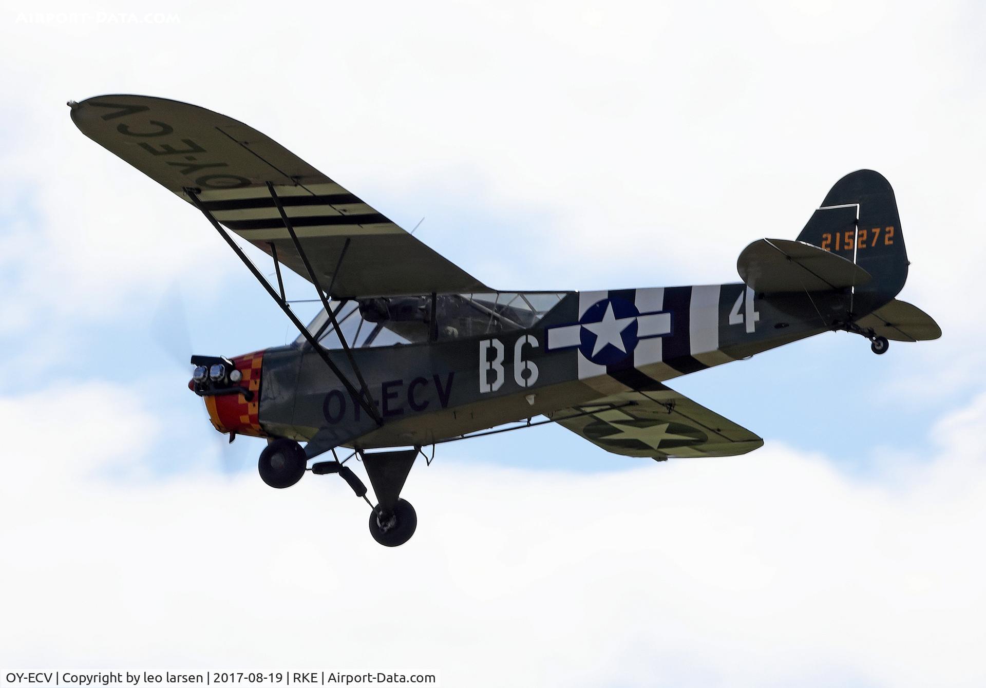 OY-ECV, 1942 Piper J3C-65 Cub Cub C/N 8391, Roskilde Air Show 19.8.2017